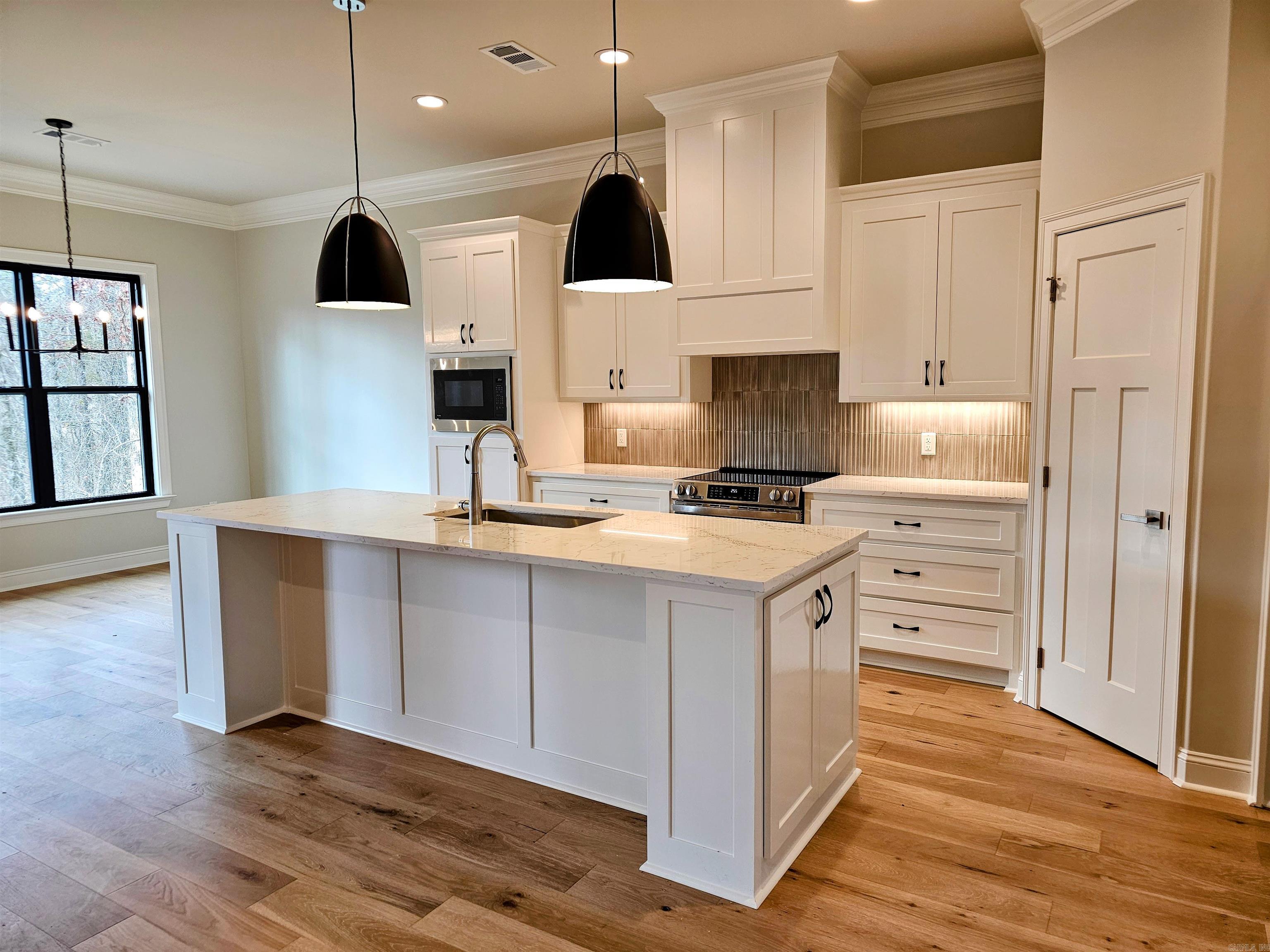 PACIFICA VILLAS - Residential