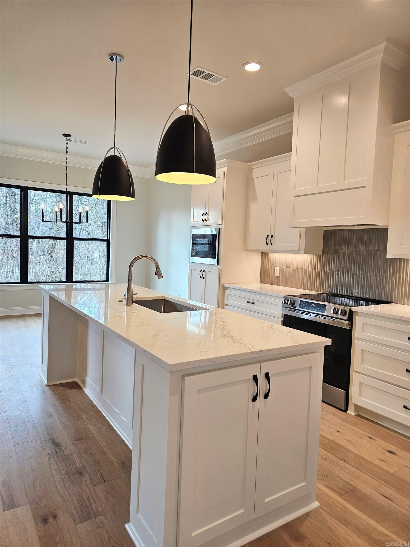 PACIFICA VILLAS - Residential