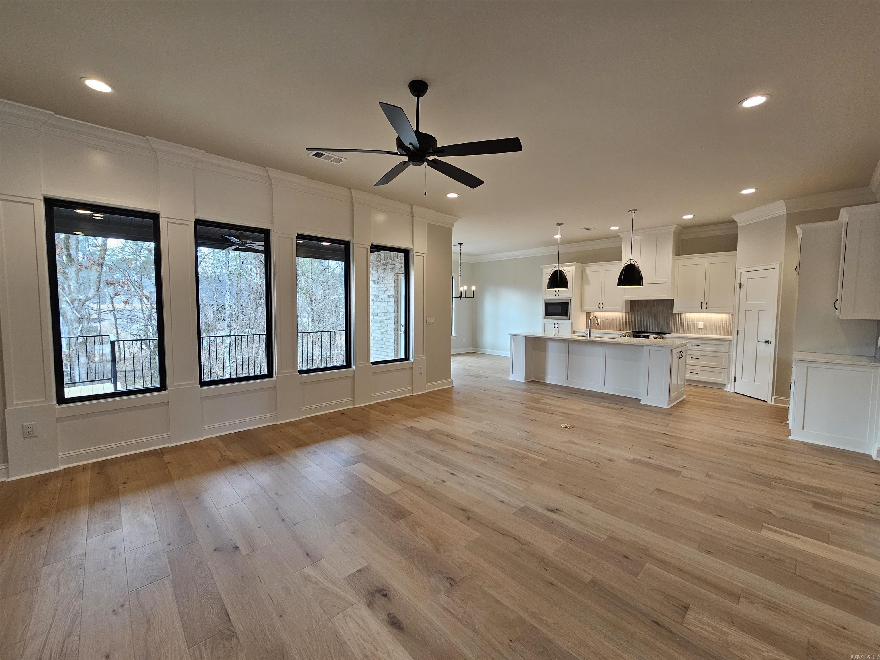 PACIFICA VILLAS - Residential