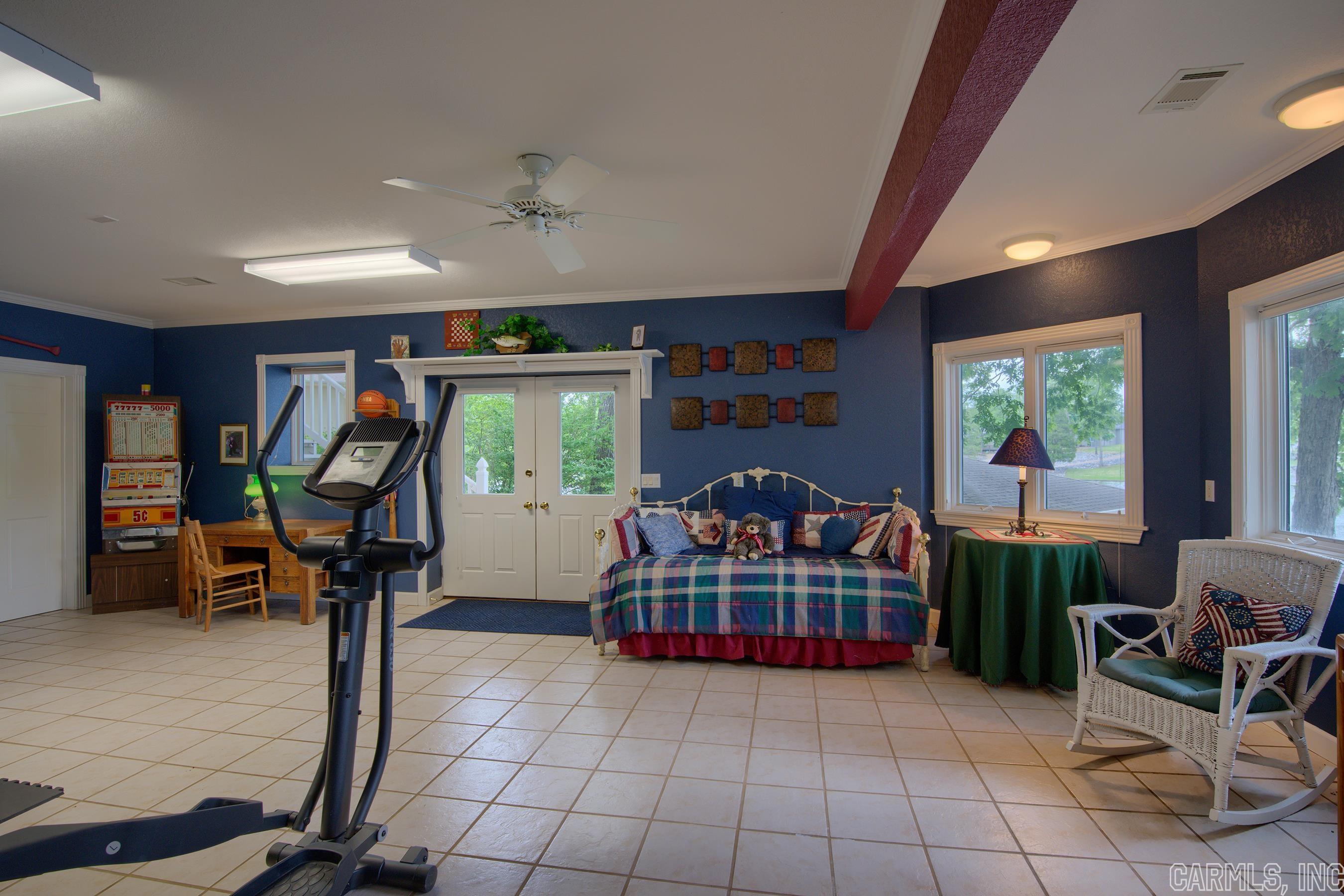 Tiburon - Residential