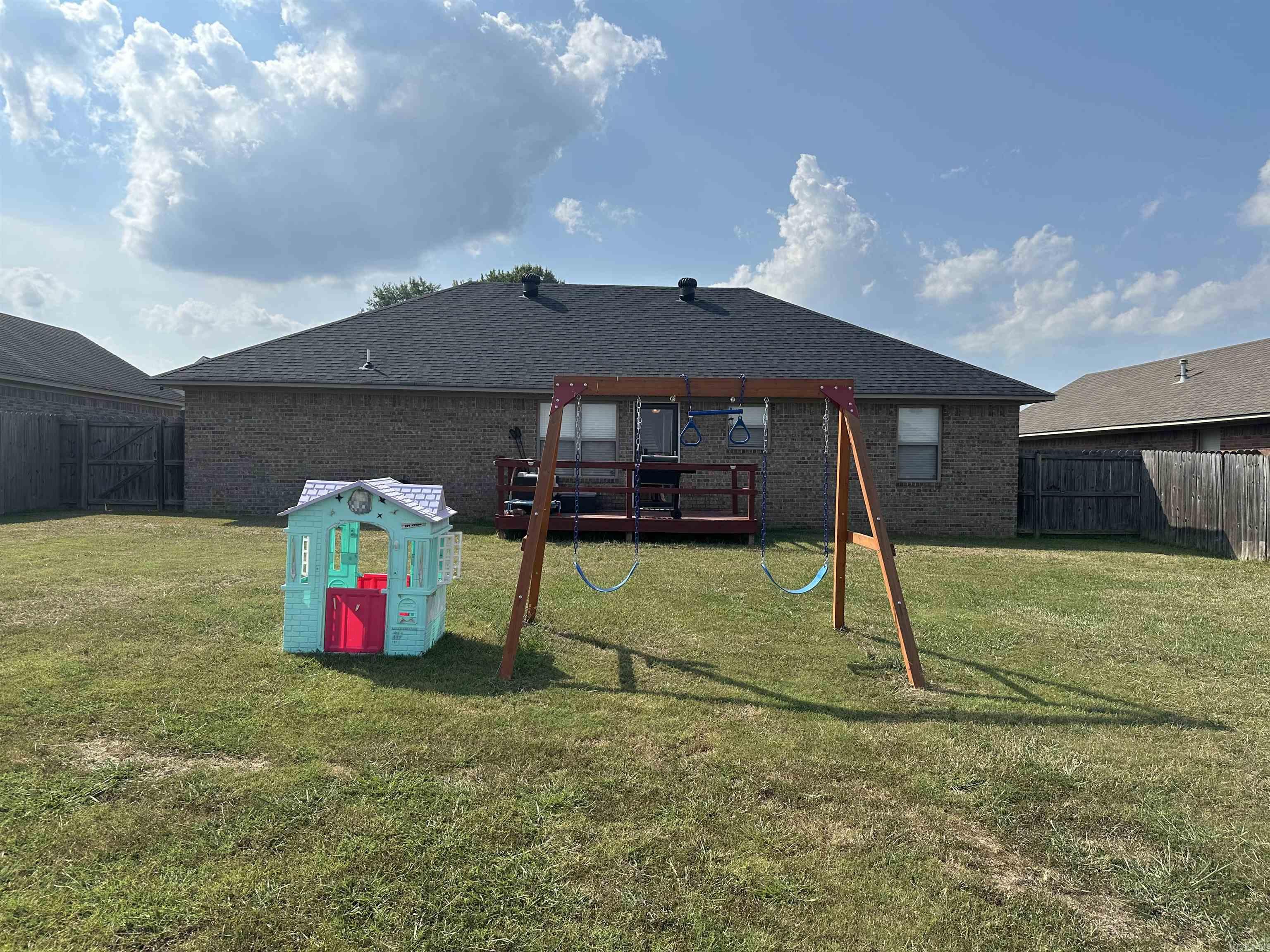 JAXON TERRACE - Residential