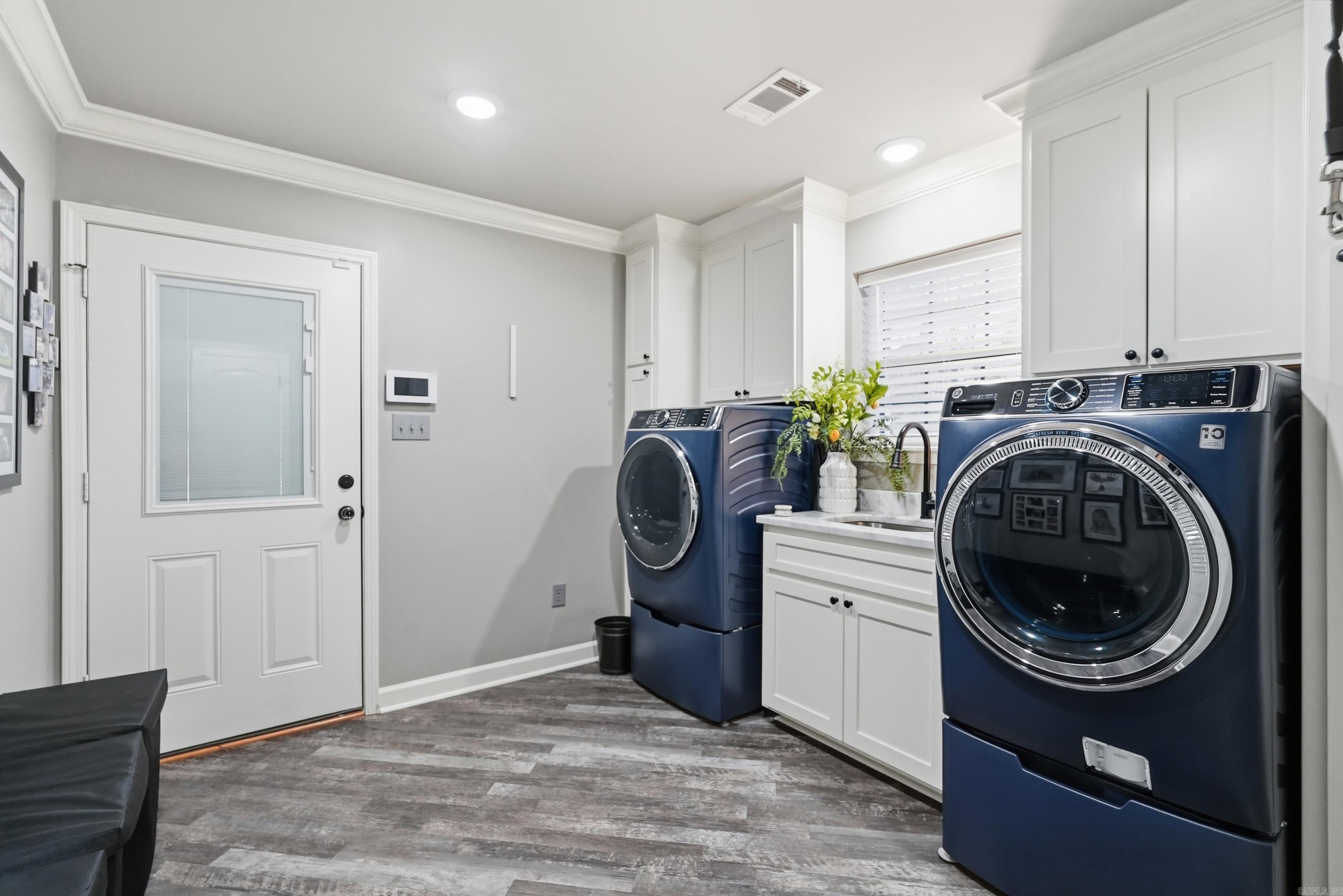 HOMESTEAD WEST - Residential