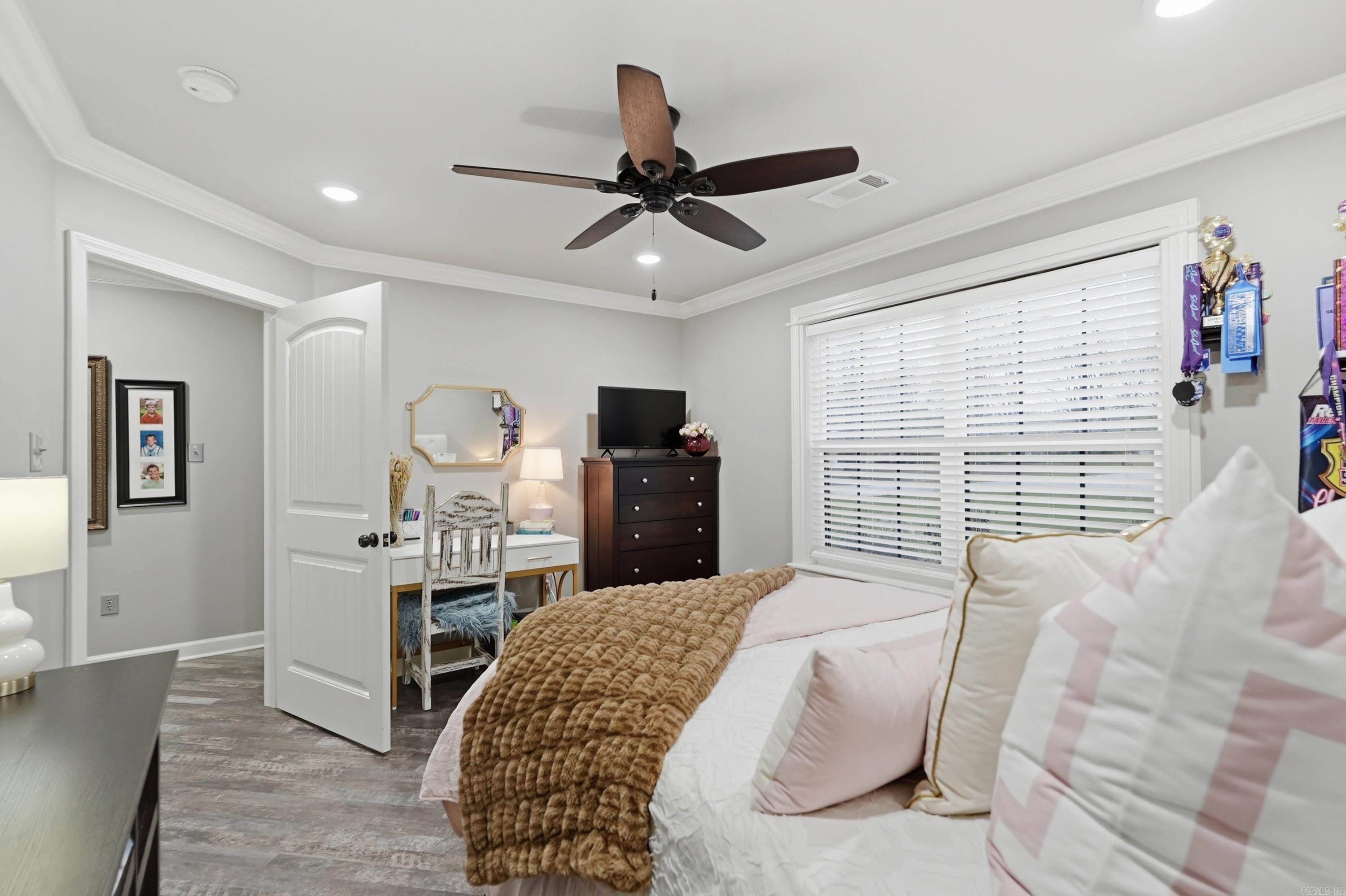 HOMESTEAD WEST - Residential