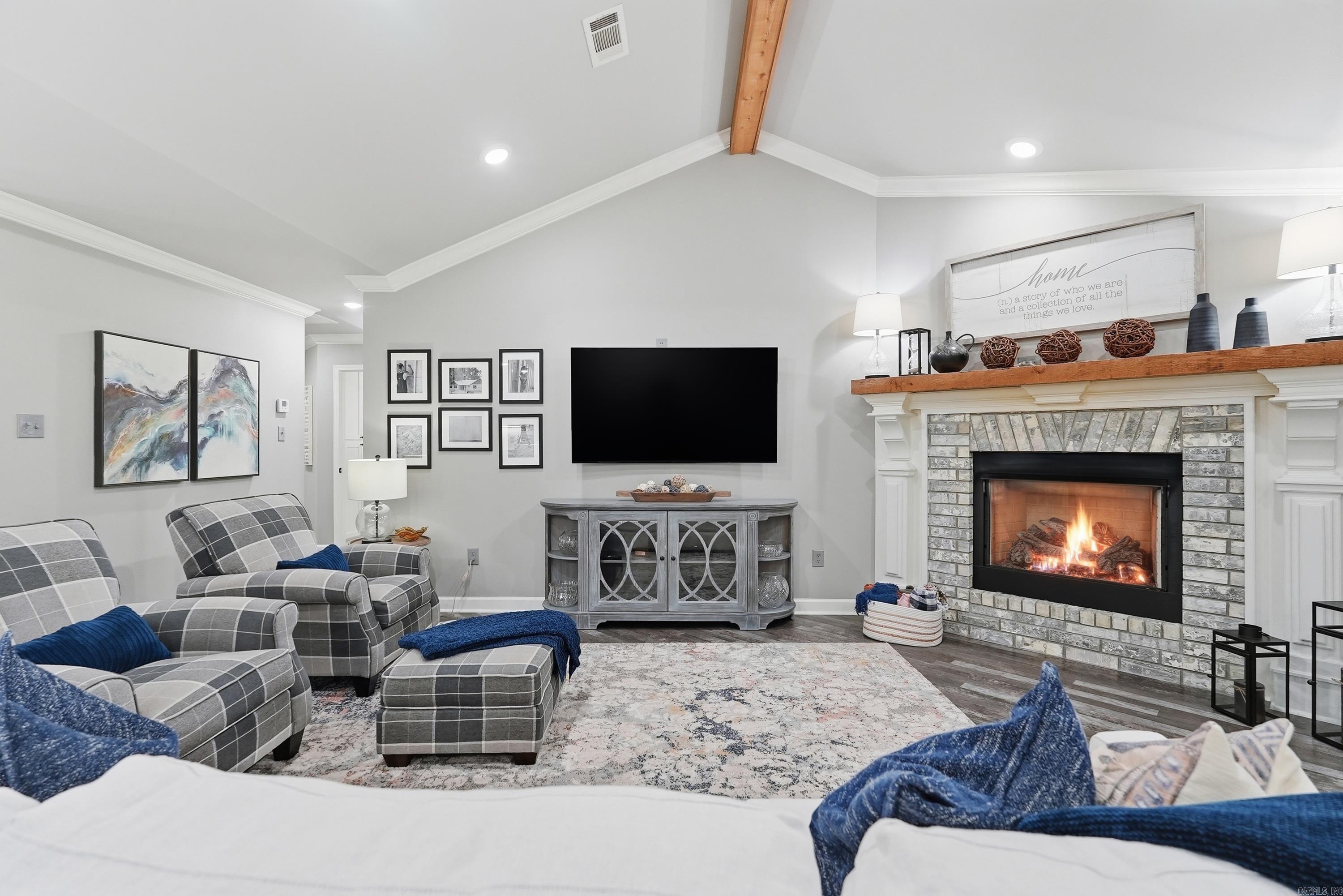 HOMESTEAD WEST - Residential