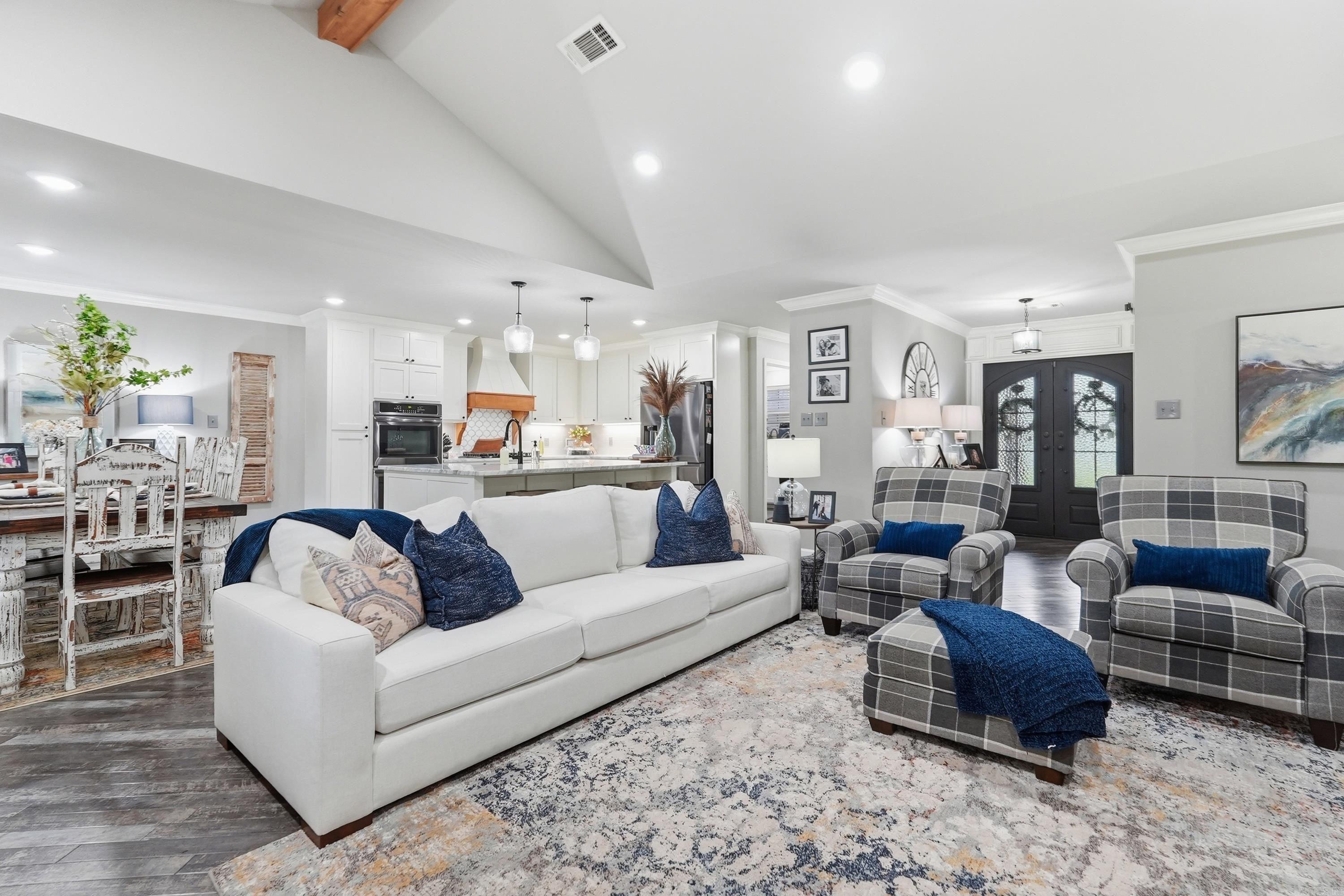 HOMESTEAD WEST - Residential