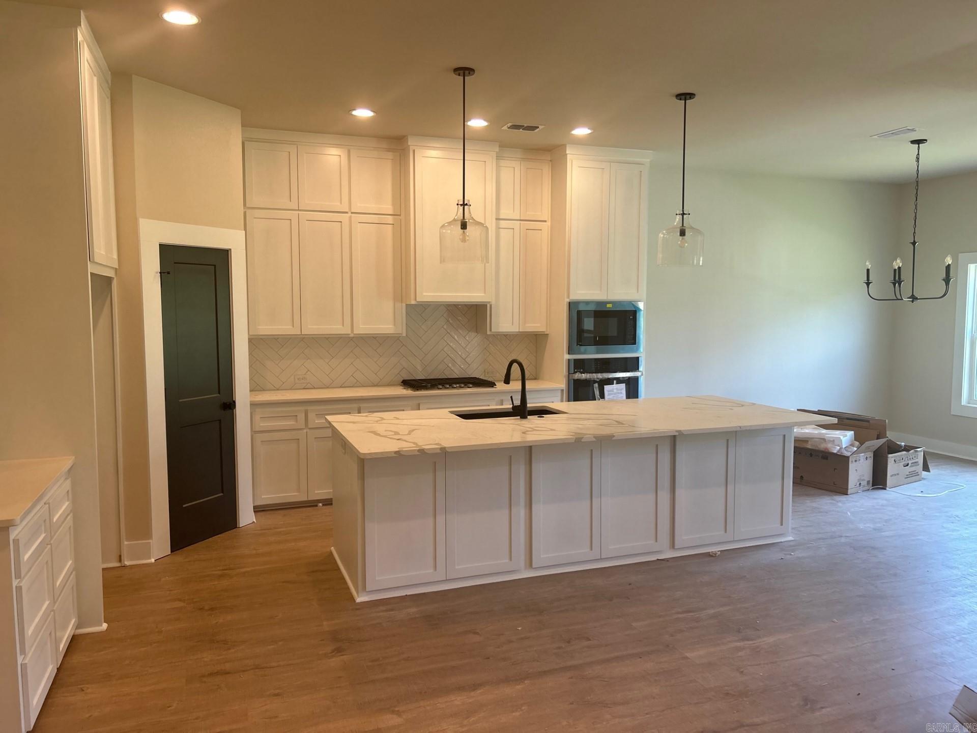 FLETCHER VALLEY "FLETCHER RIDGE" - Residential