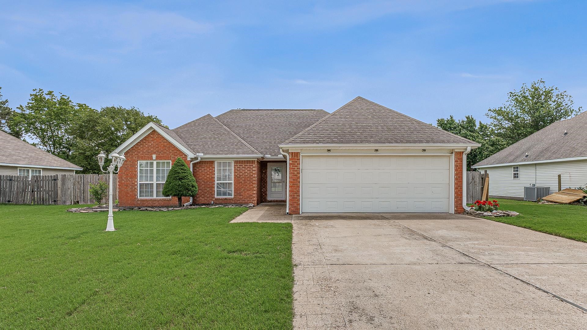 SHADOW RIDGE - Residential