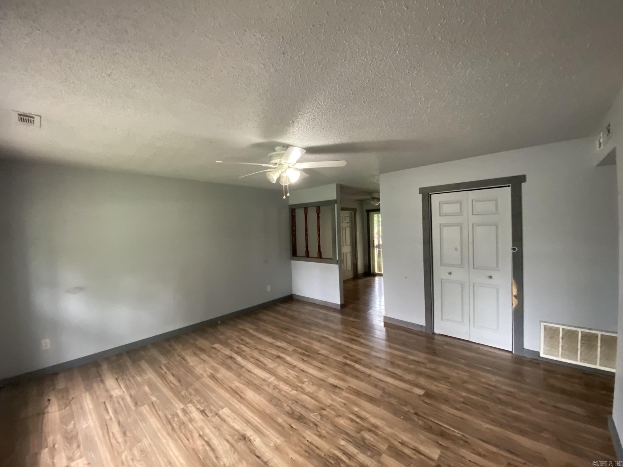 Grand View - Residential