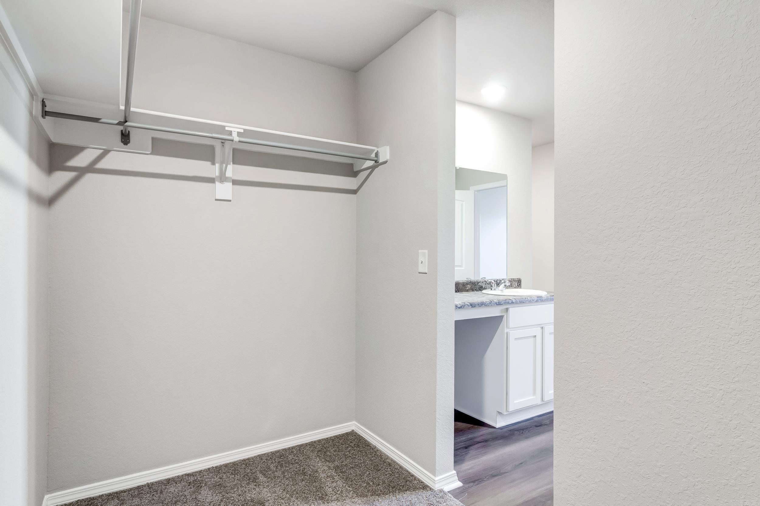 THE MEADOWS - Residential