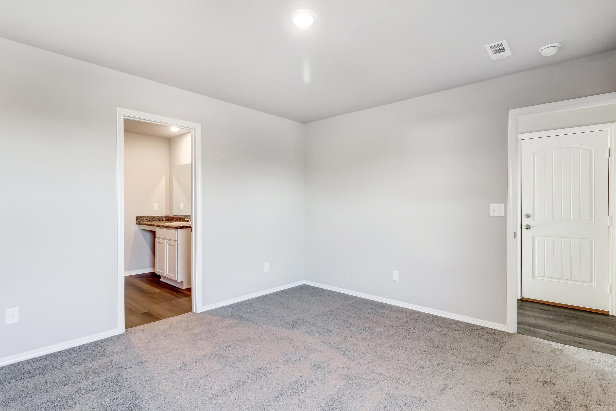 THE MEADOWS - Residential