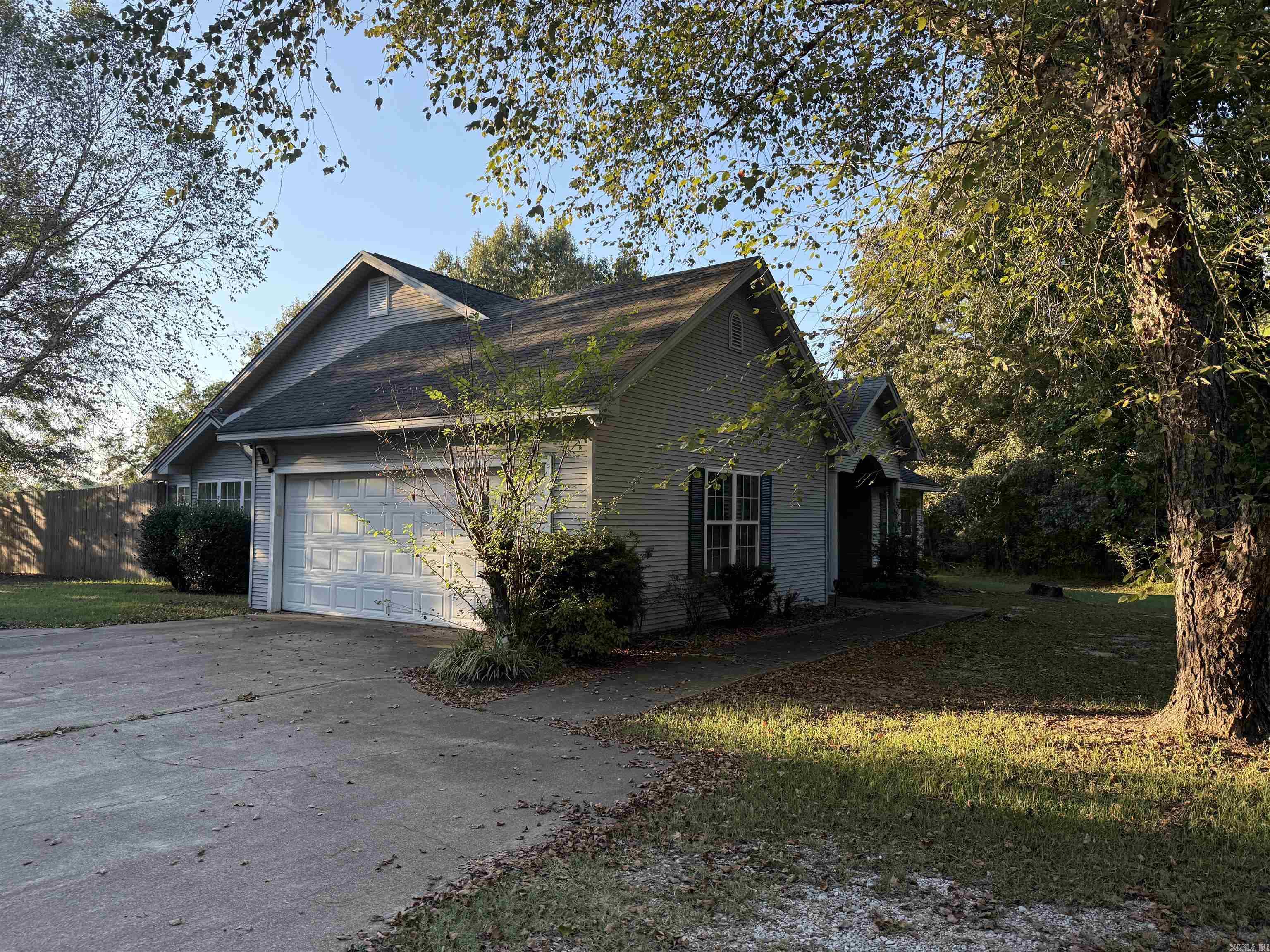 Joan Estates - Residential