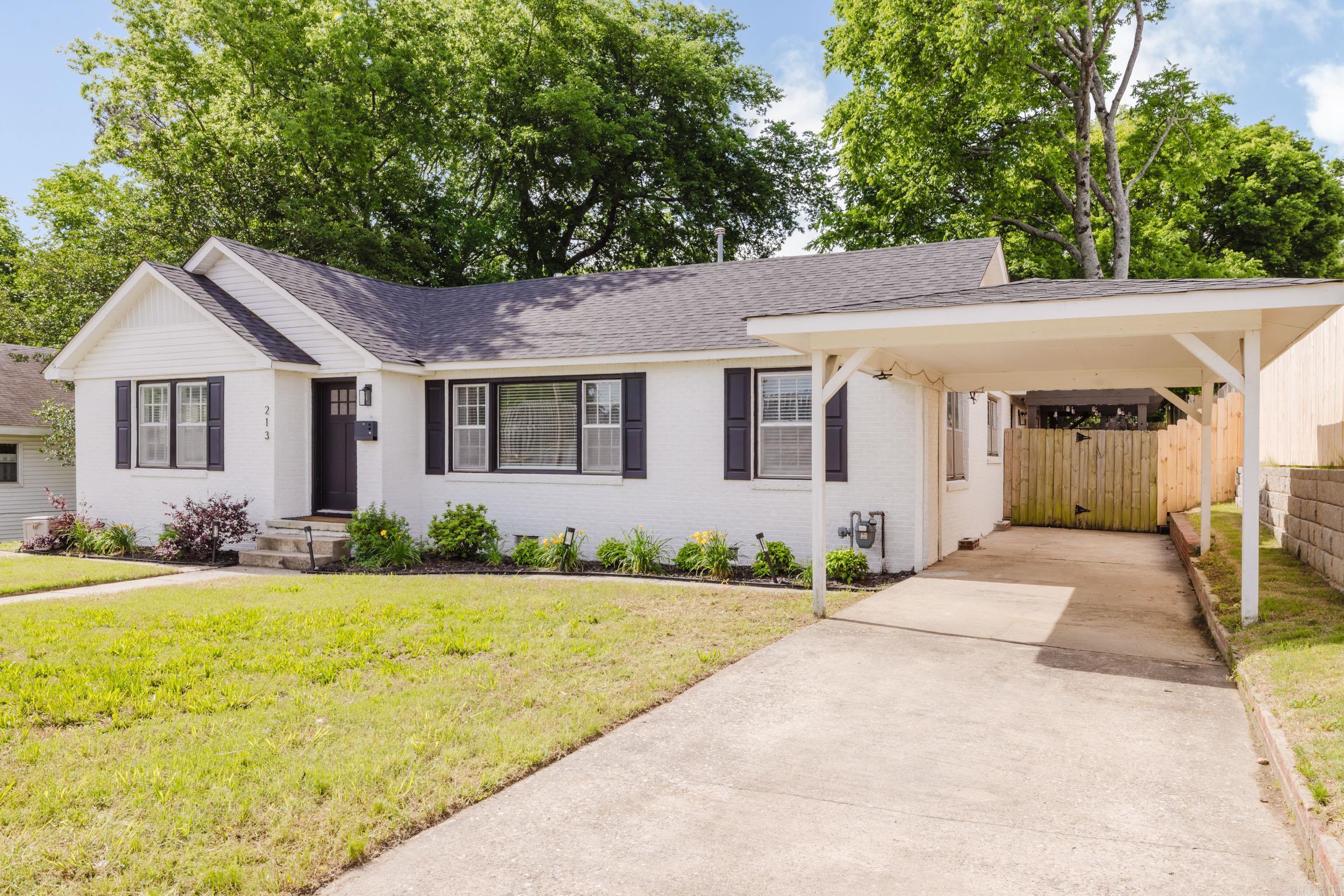 ORIGINAL TOWN-BENTON - Residential
