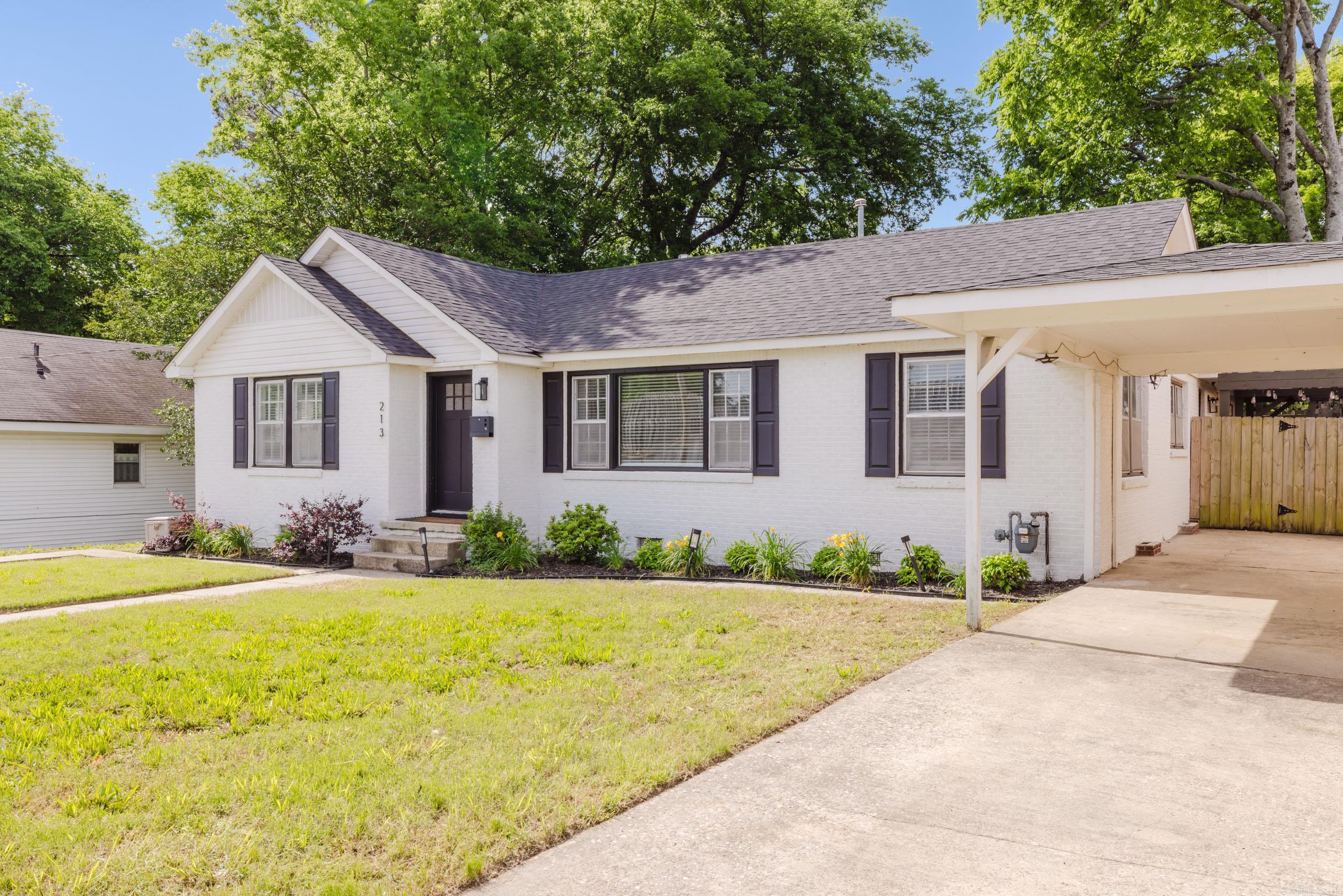 ORIGINAL TOWN-BENTON - Residential