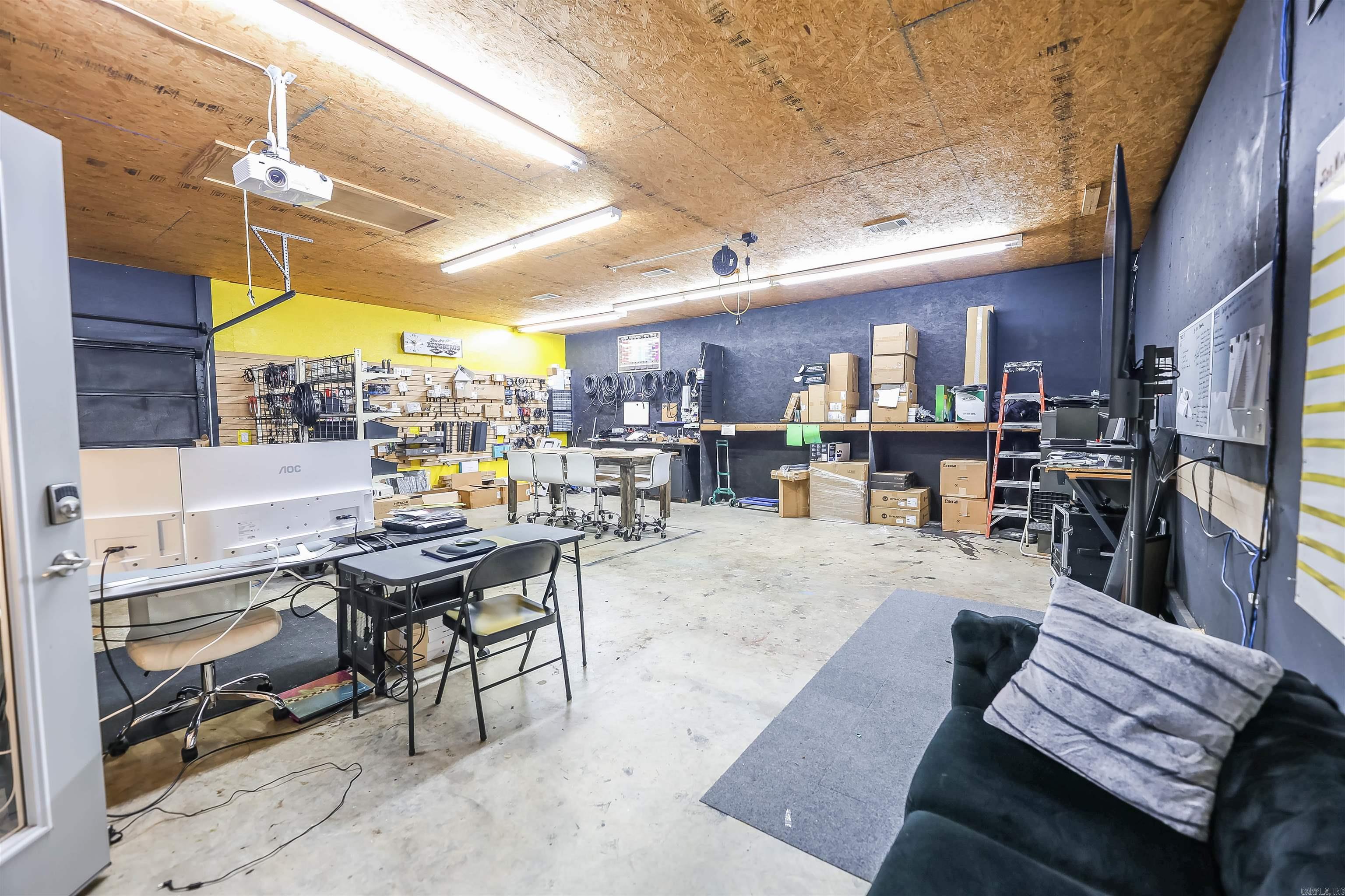 Metes & Bounds - Commercial Sale