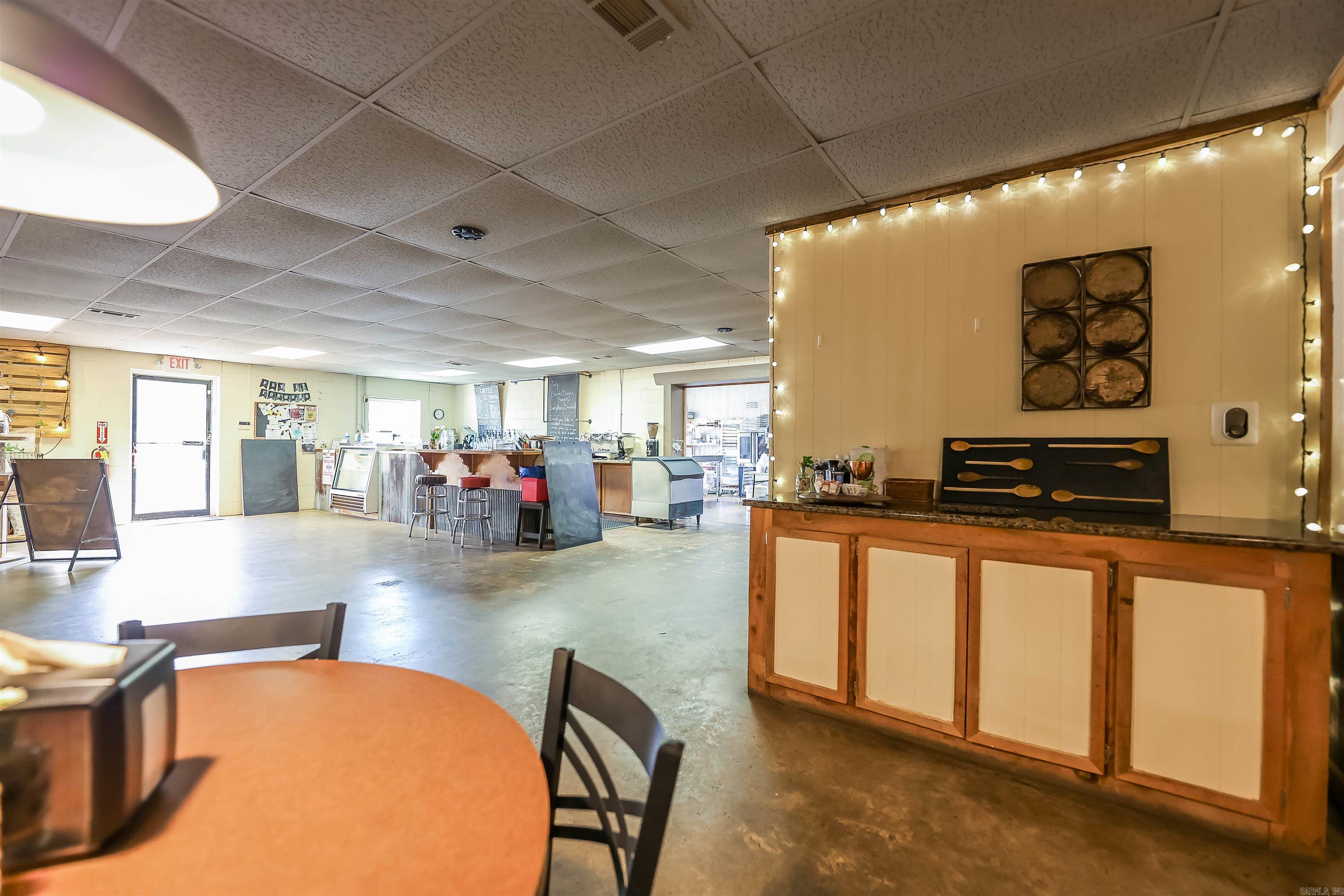 Metes & Bounds - Commercial Sale