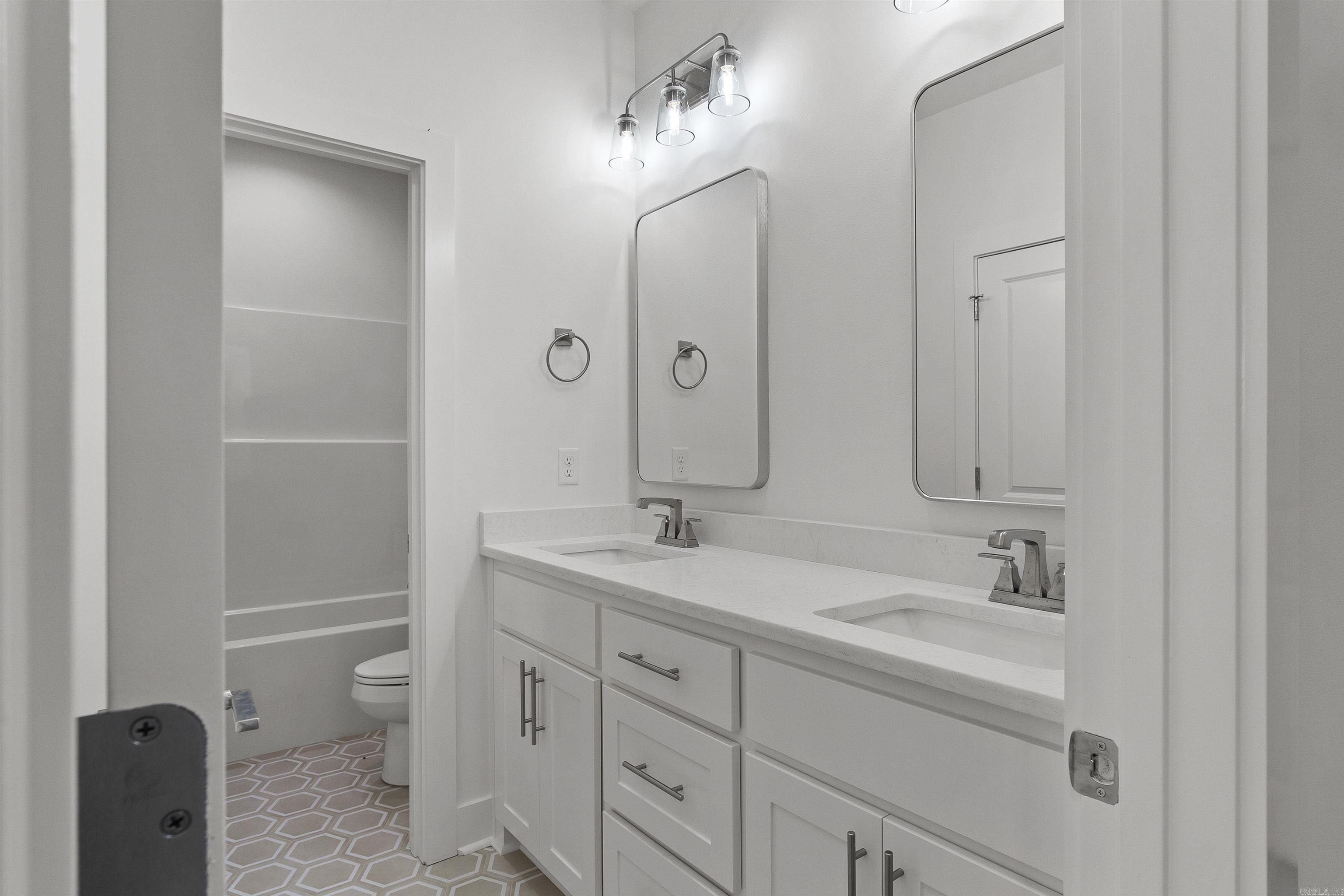 HIDDEN VALLEY ESTATES - Residential