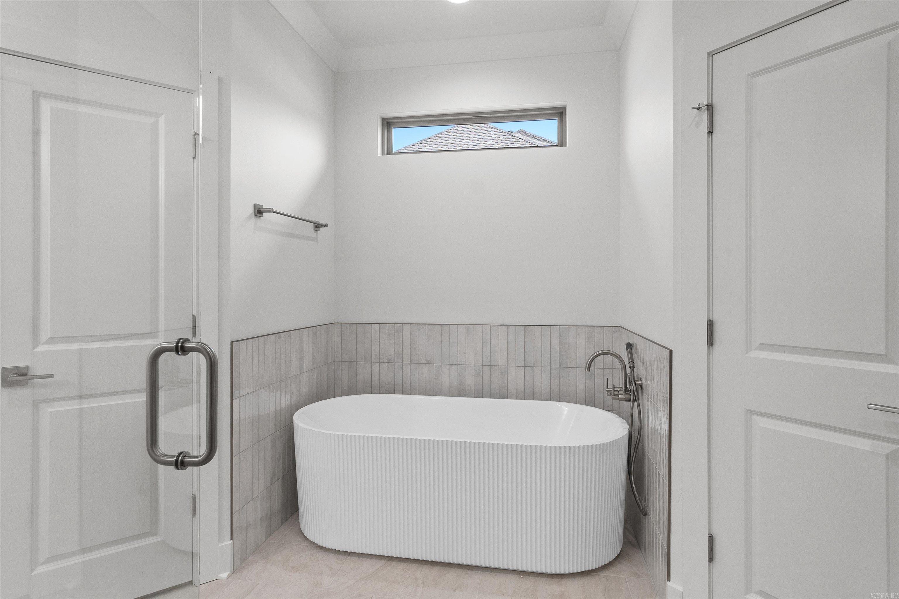 HIDDEN VALLEY ESTATES - Residential