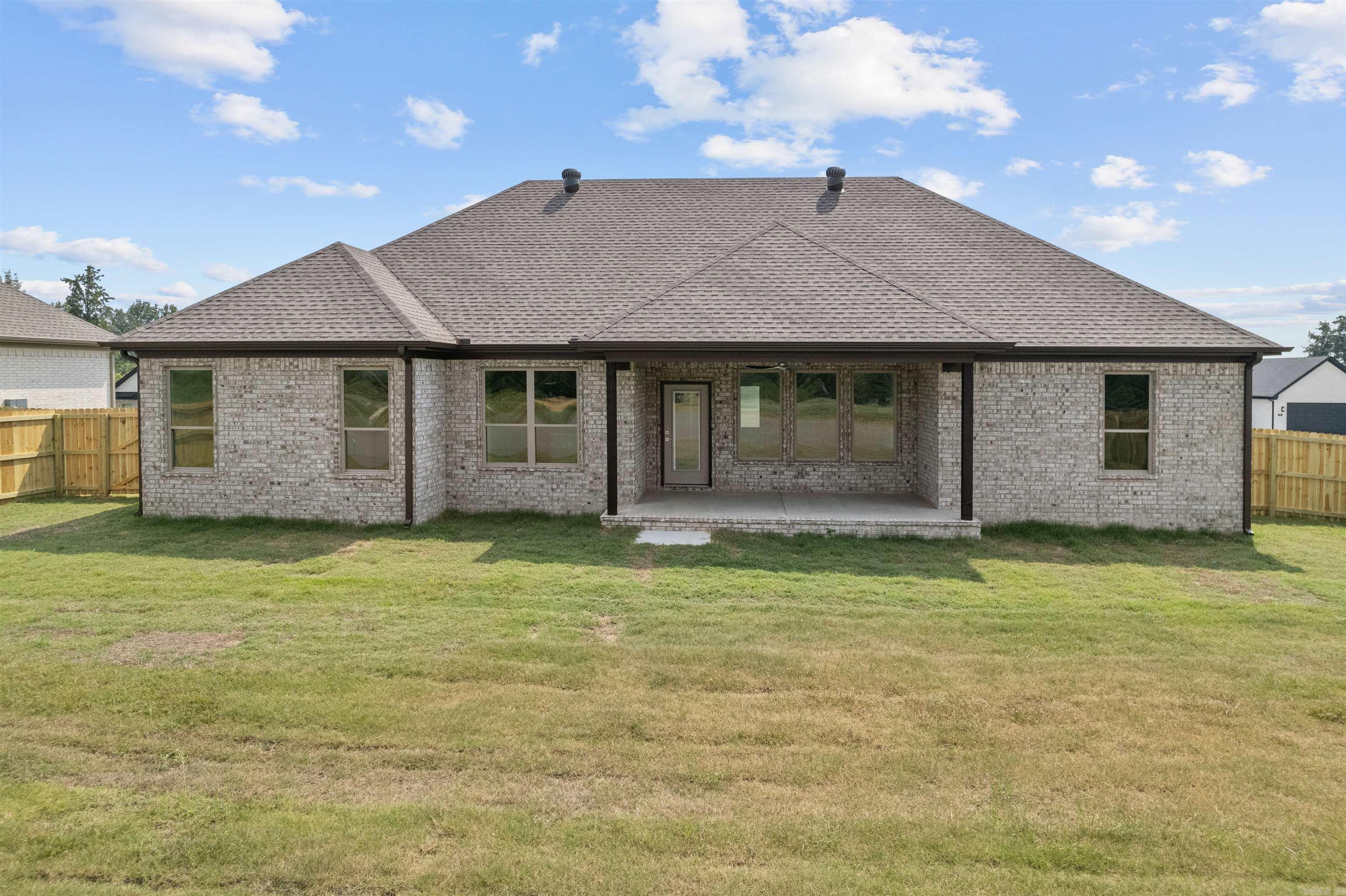 HIDDEN VALLEY ESTATES - Residential