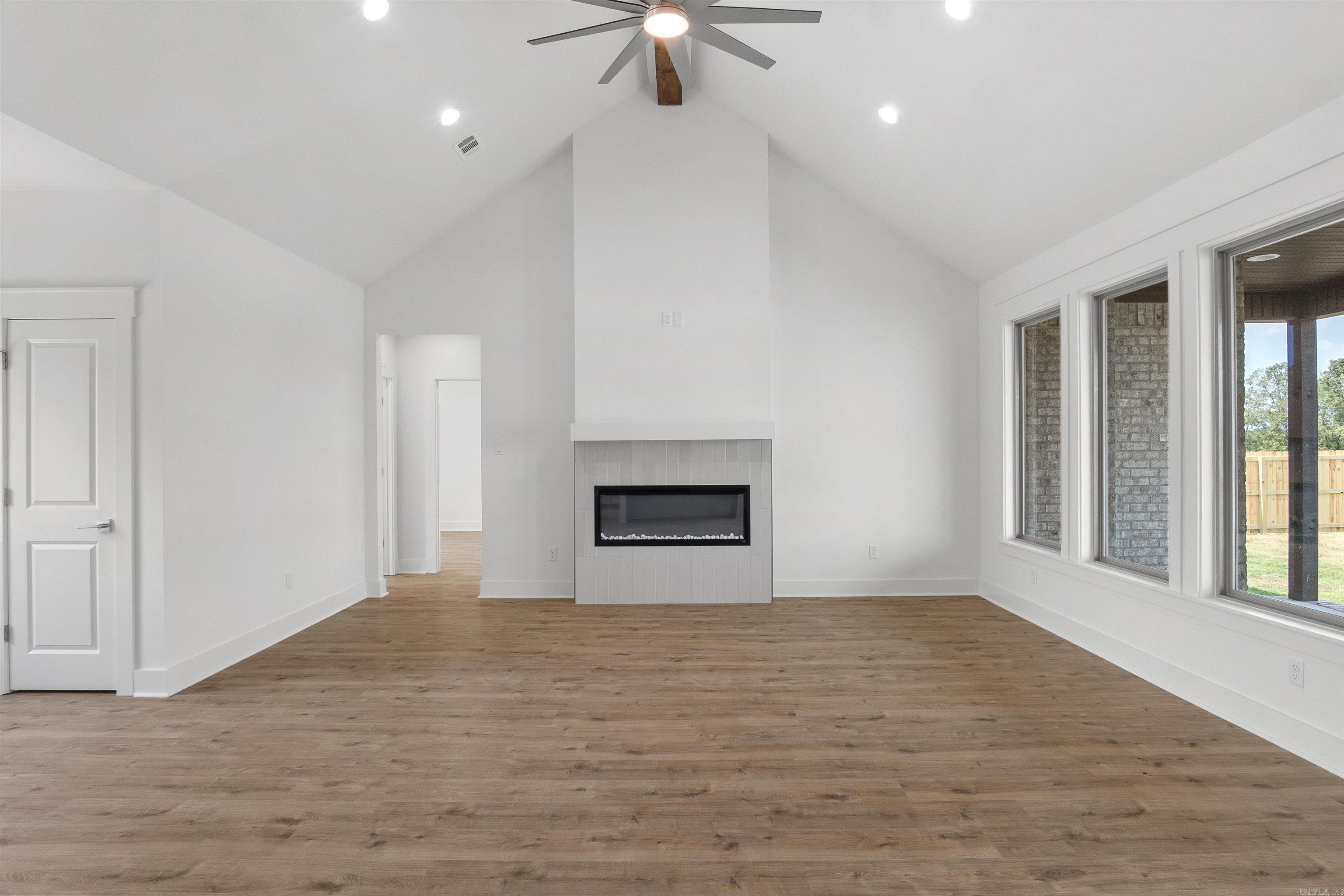 HIDDEN VALLEY ESTATES - Residential