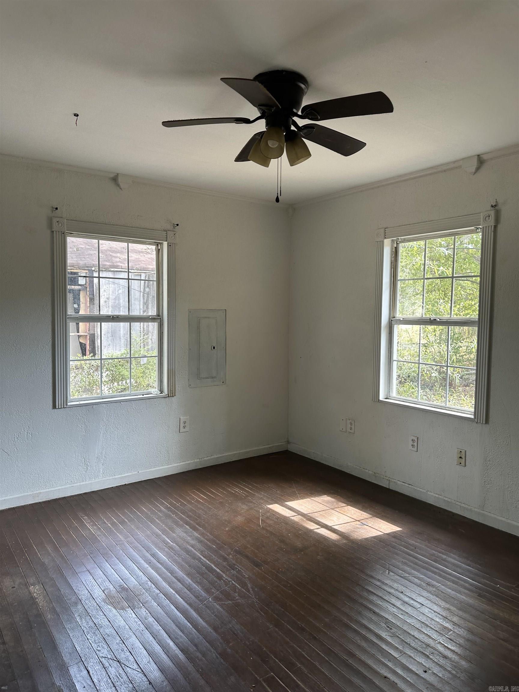 Austin & Taylor - Residential Lease