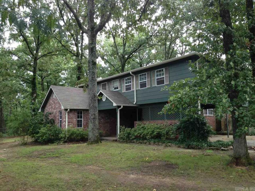 Beautifully updated WLR home located on 4.4 acres outside of the city limits! Has three bedrooms, two full bathrooms, and laundry room upstairs, with a living room, den, half bath, and updated kitchen with new tile and granite downstairs. Property has a back porch off of the living room and a patio off of the kitchen. Also has a barn/shed for storage. Tenant is responsible for all interior and exterior maintenance, lawncare and landscaping, and utilities.