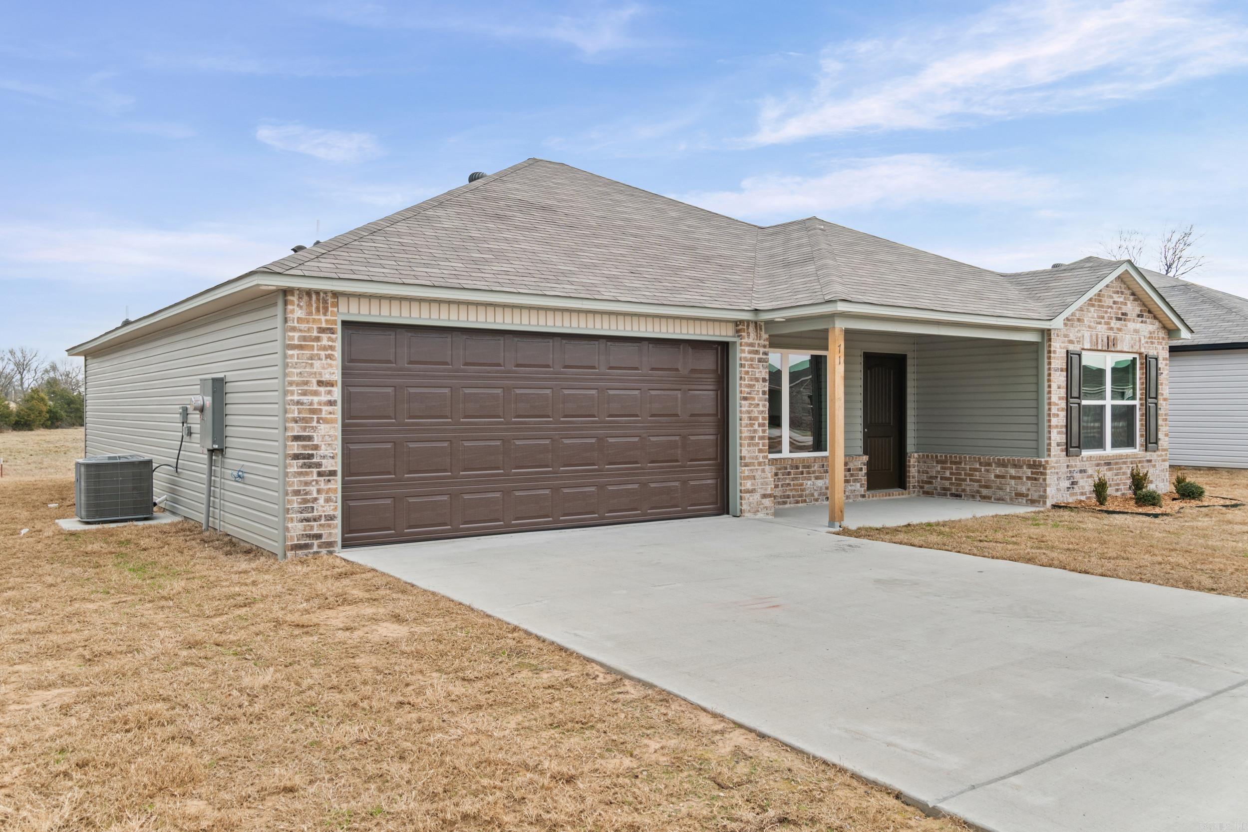 HILL FARM - Residential