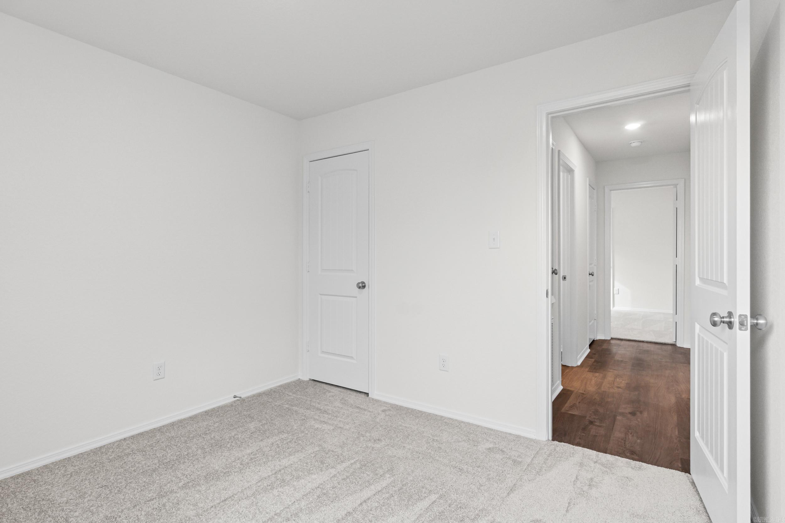 HILL FARM - Residential