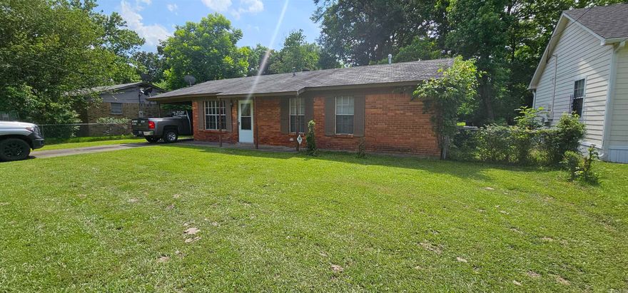 Perfect first-time home or investment property! Very well maintained.  This home features a fenced in backyard, small shed in back, backup generator, and new Heat/Air unit!