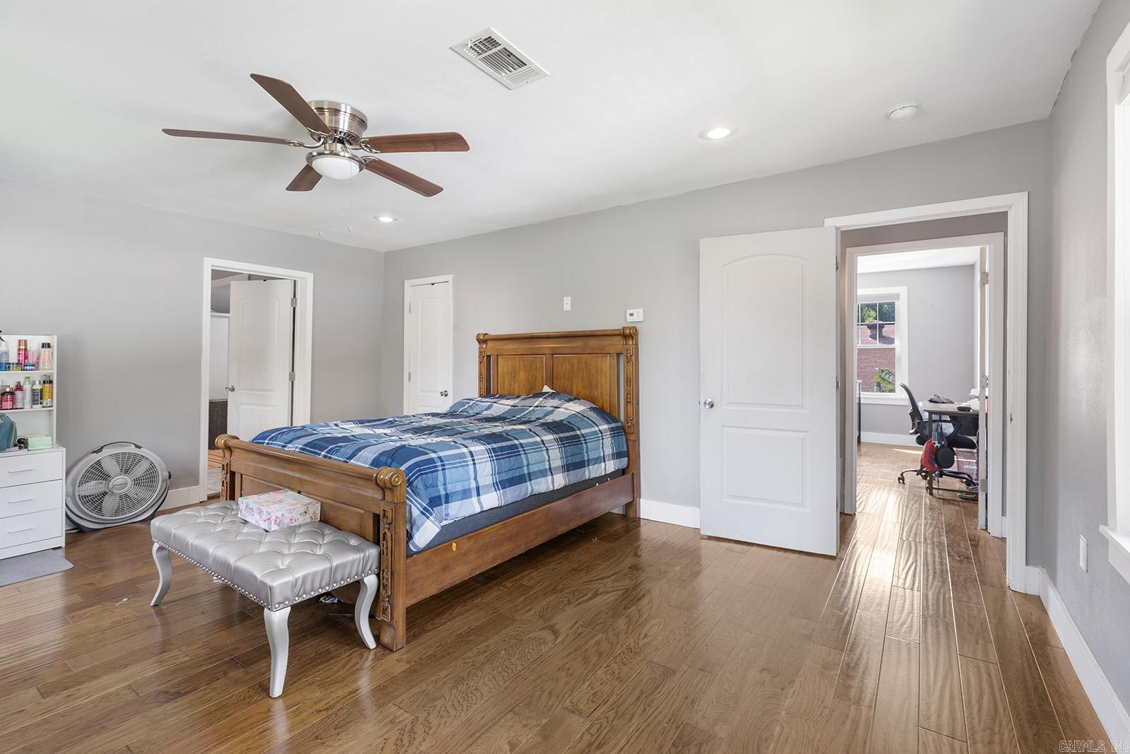 PARK HILL - Residential