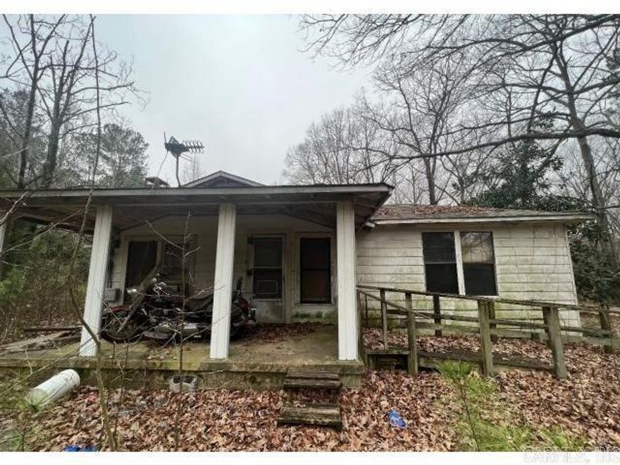 Opportunity to renovate for maximum value. As-Is, needs lots of work.  Minutes from I-30, the heart of Benton and Bryant. Buyer to verify listing ALL information. .