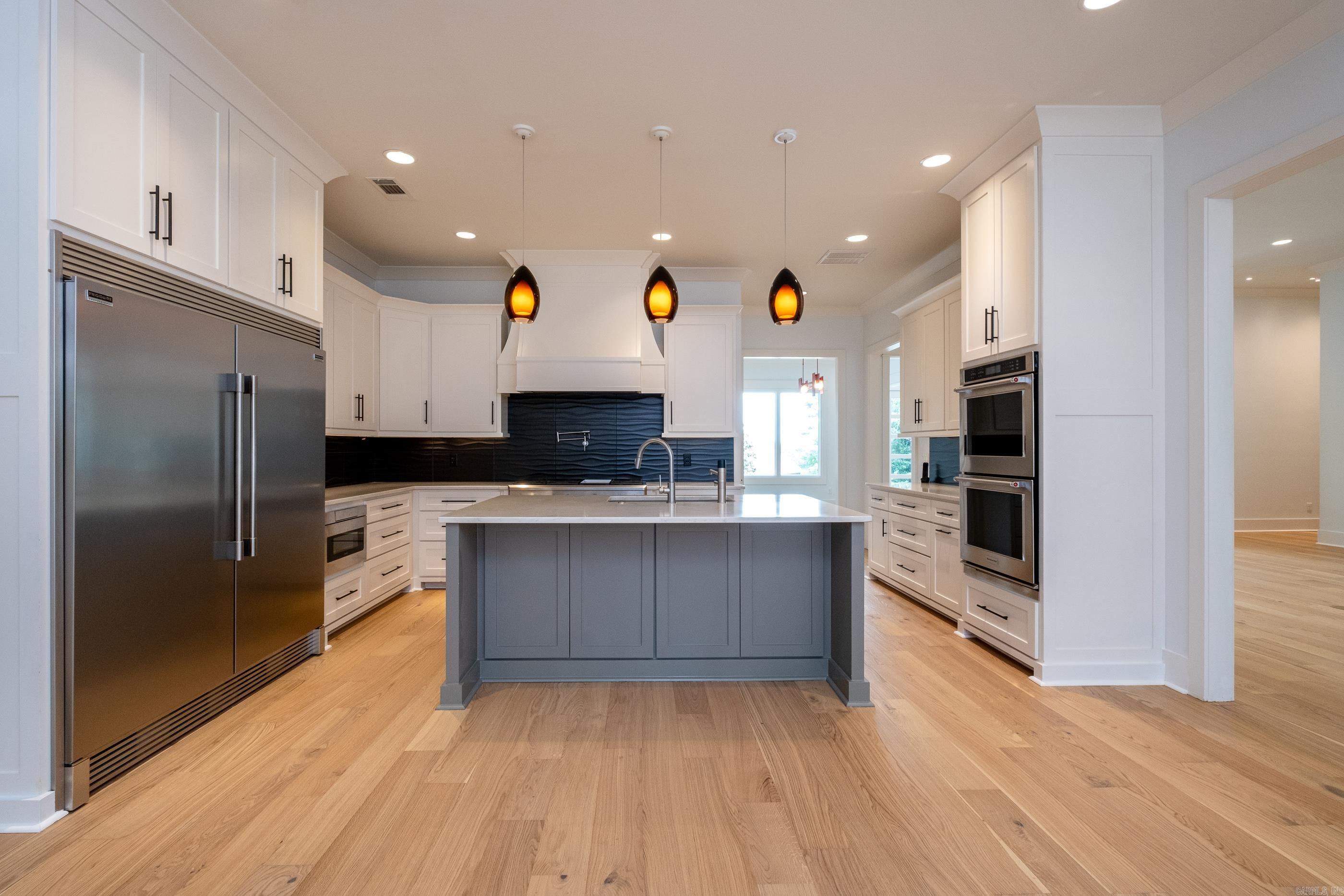 CHENAL VALLEY DEAUVILLE PLACE - Residential