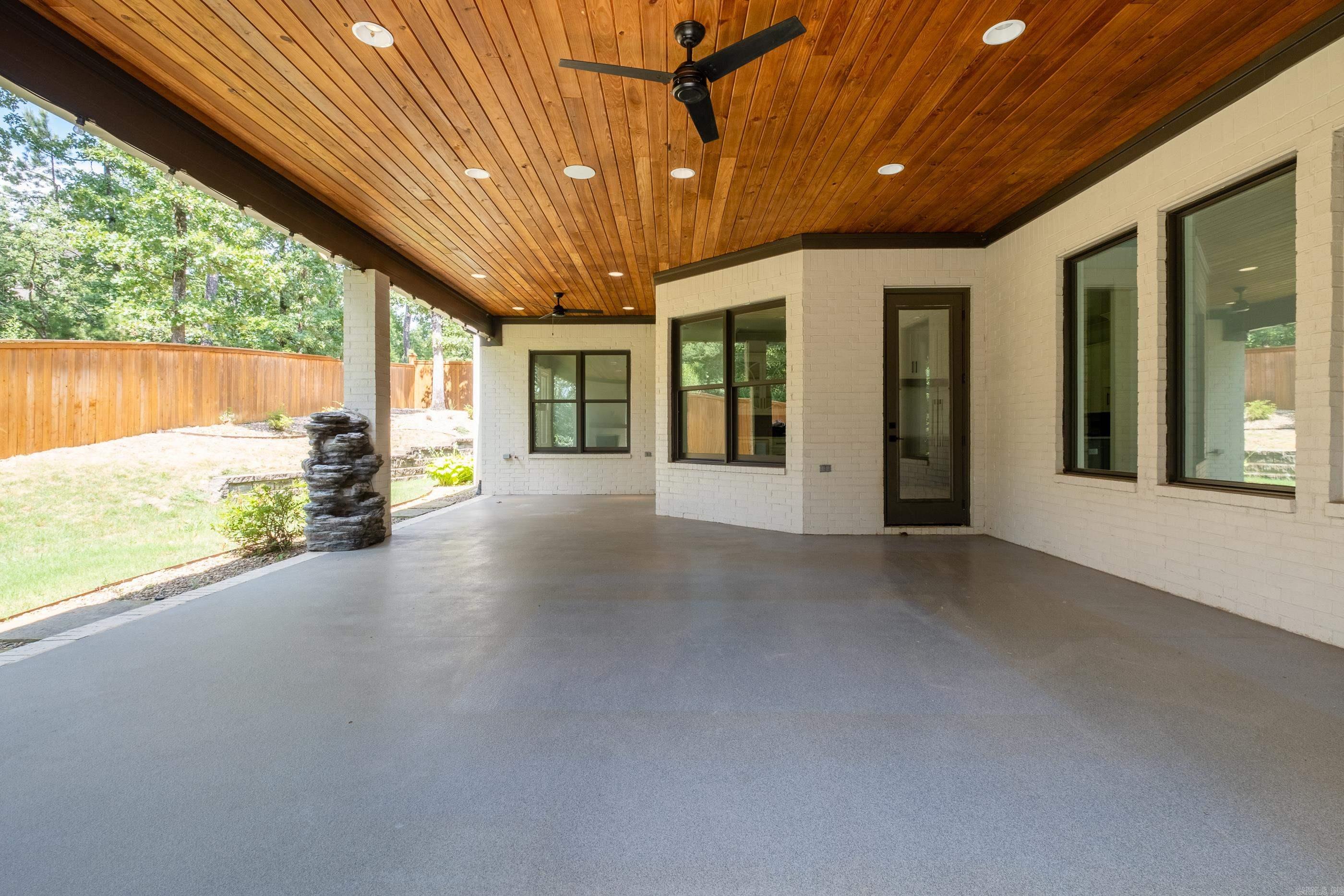 CHENAL VALLEY DEAUVILLE PLACE - Residential