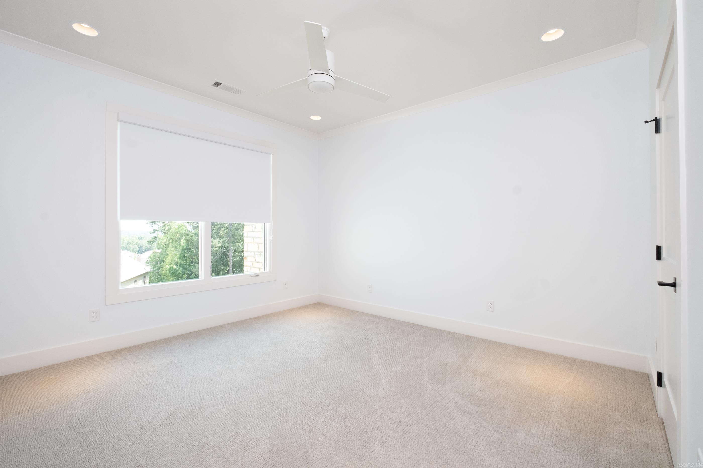 CHENAL VALLEY DEAUVILLE PLACE - Residential