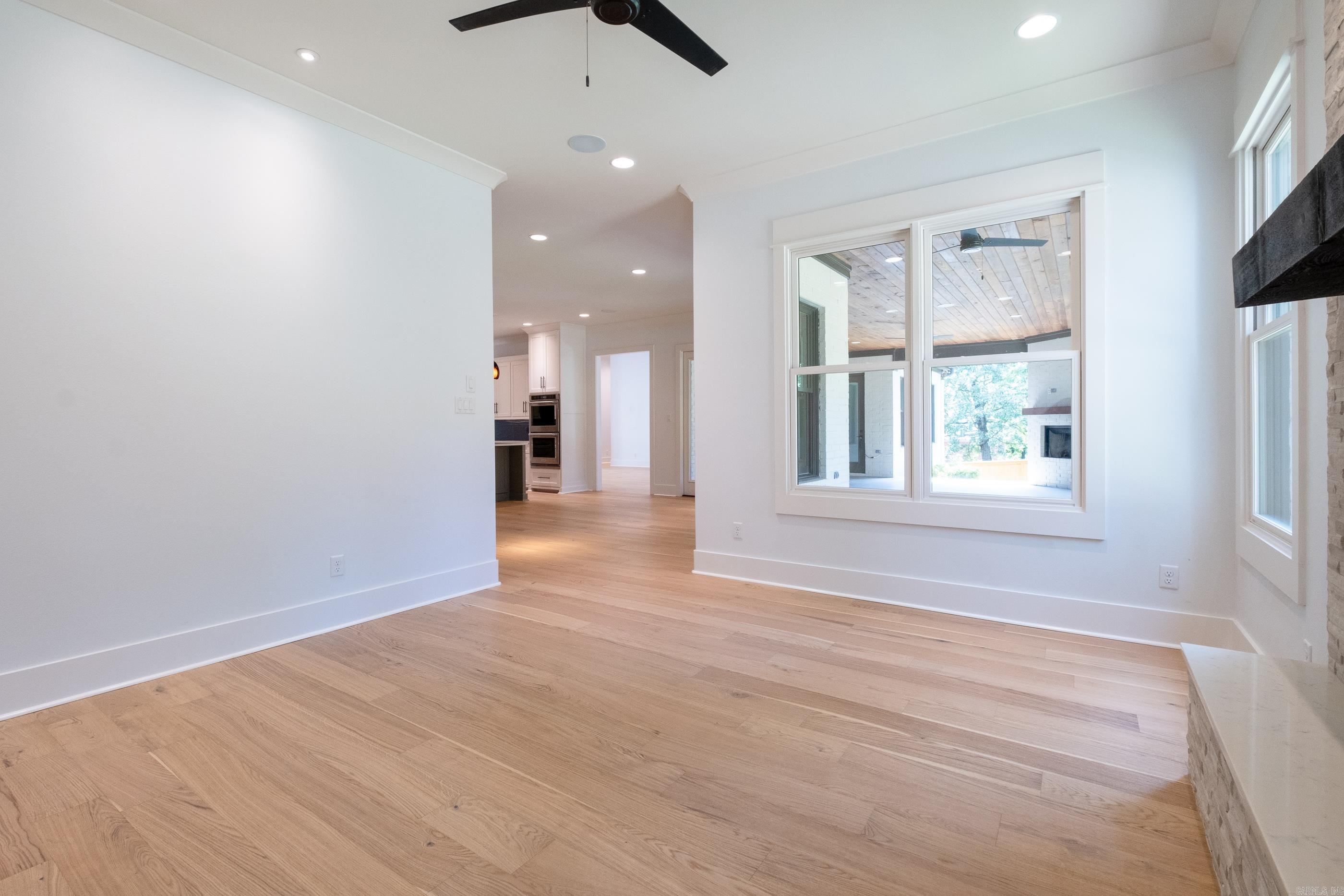 CHENAL VALLEY DEAUVILLE PLACE - Residential