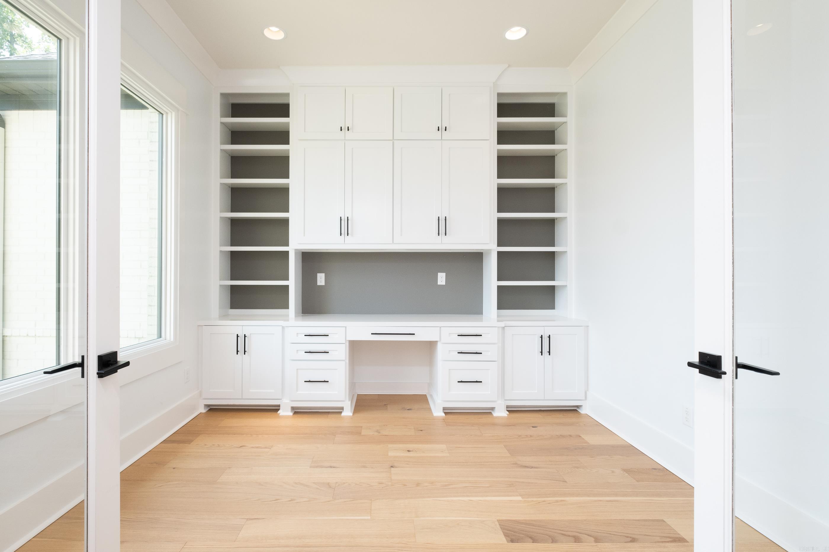 CHENAL VALLEY DEAUVILLE PLACE - Residential