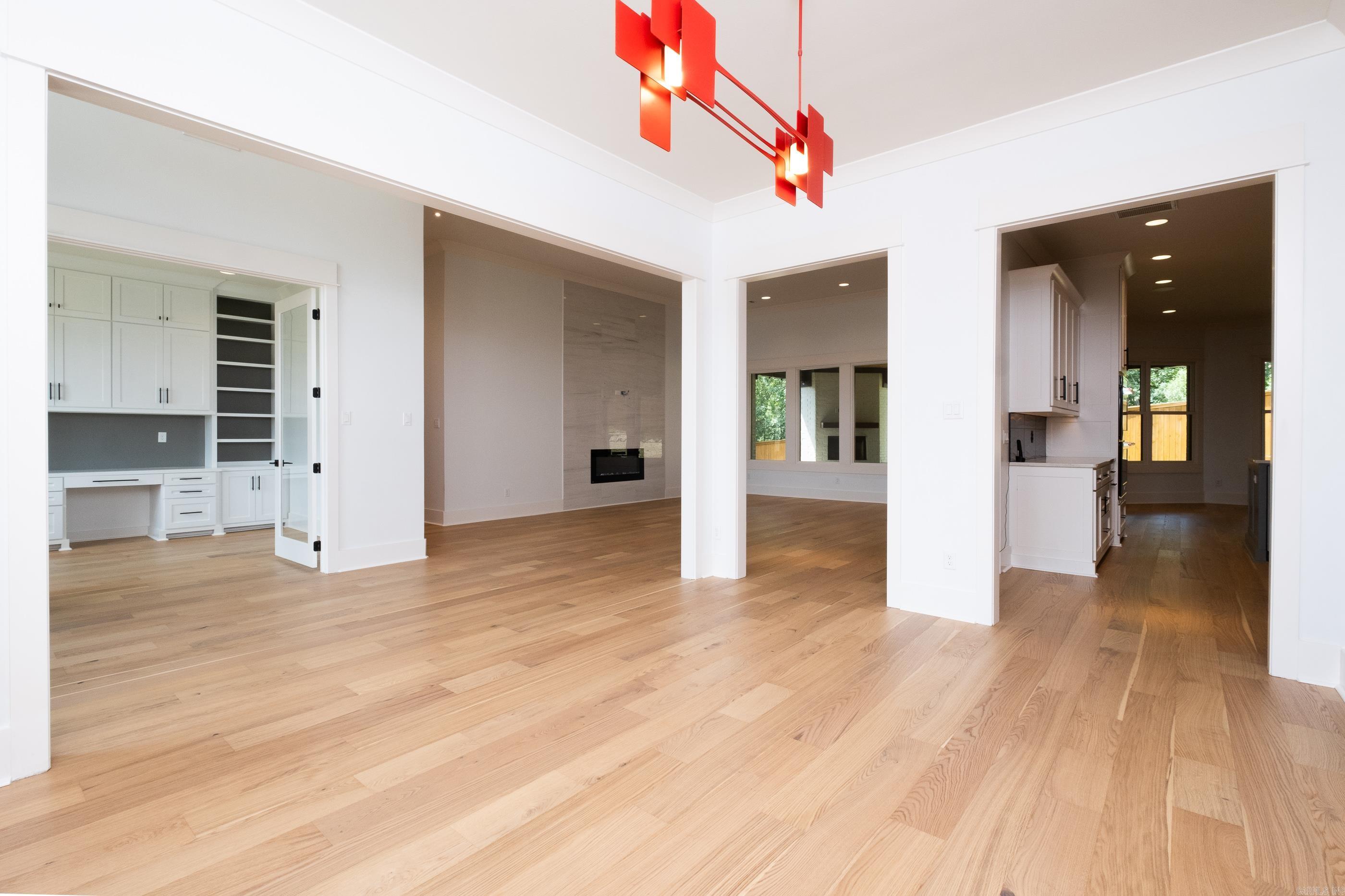 CHENAL VALLEY DEAUVILLE PLACE - Residential