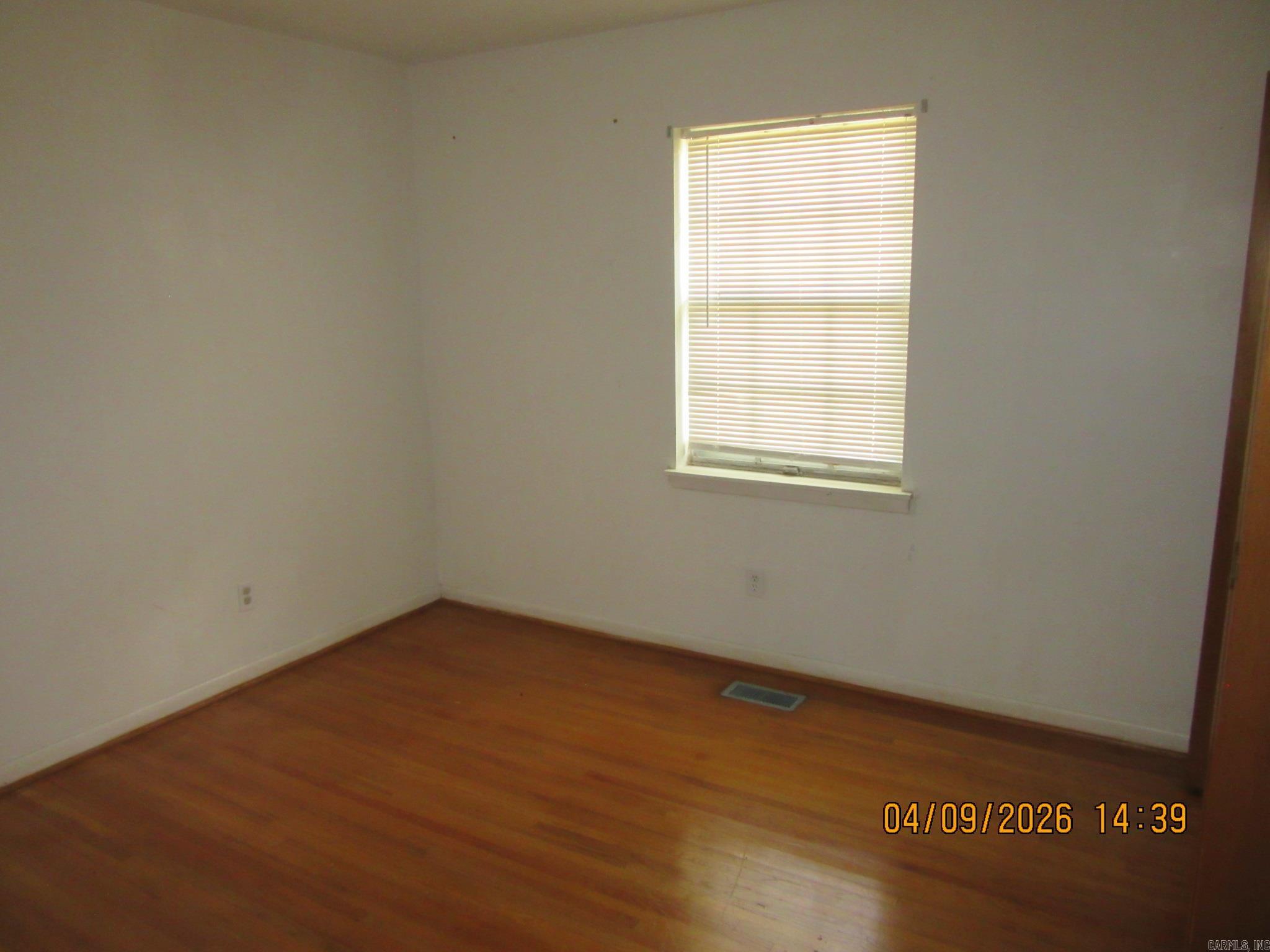 JO Dickey - Residential