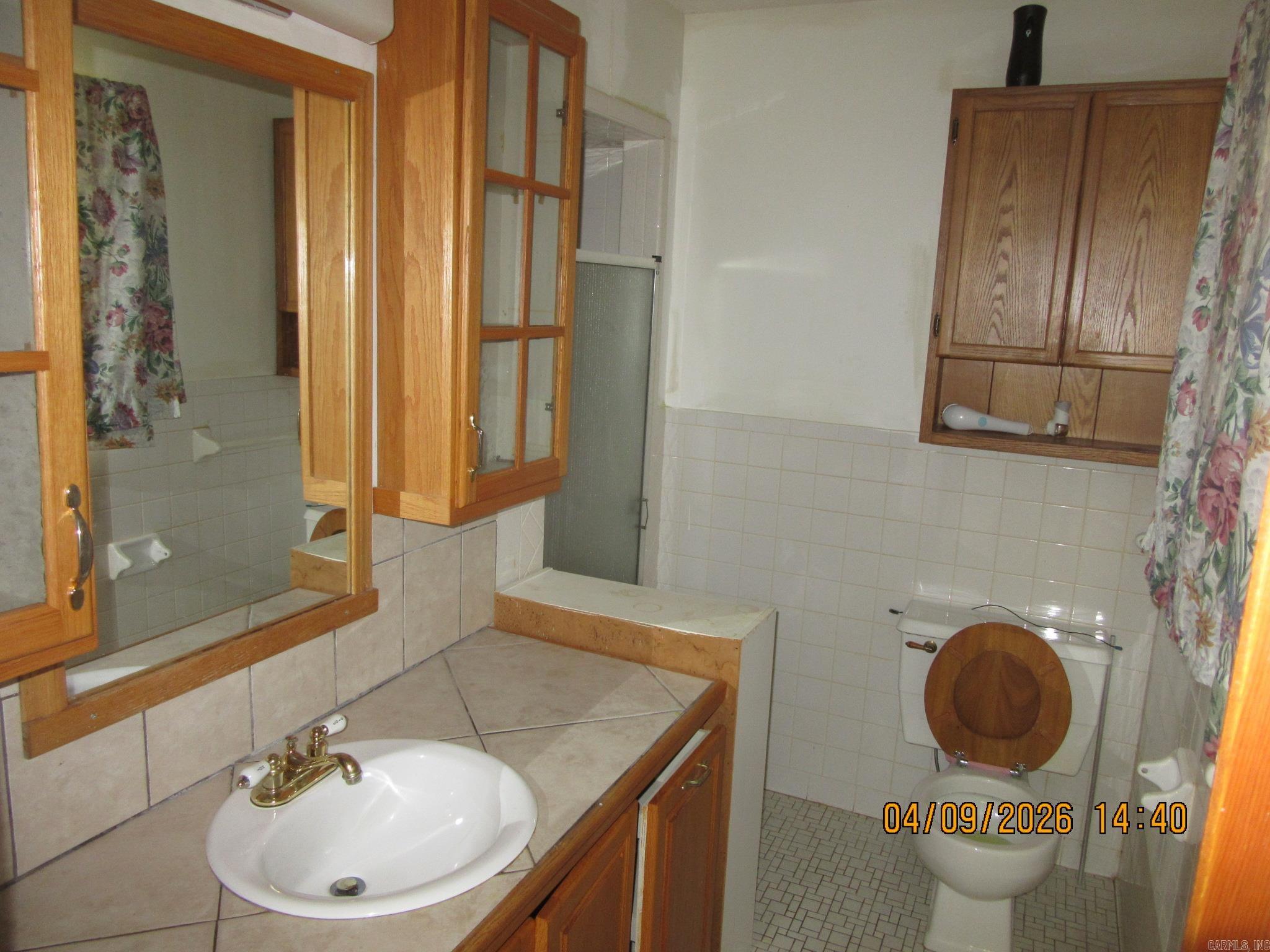 JO Dickey - Residential