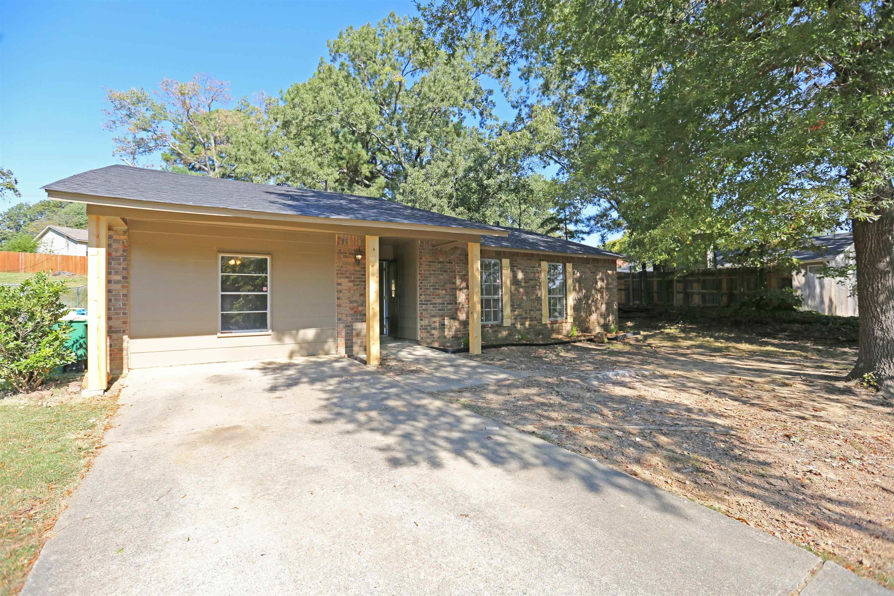 BROADMOOR NORTH - Residential