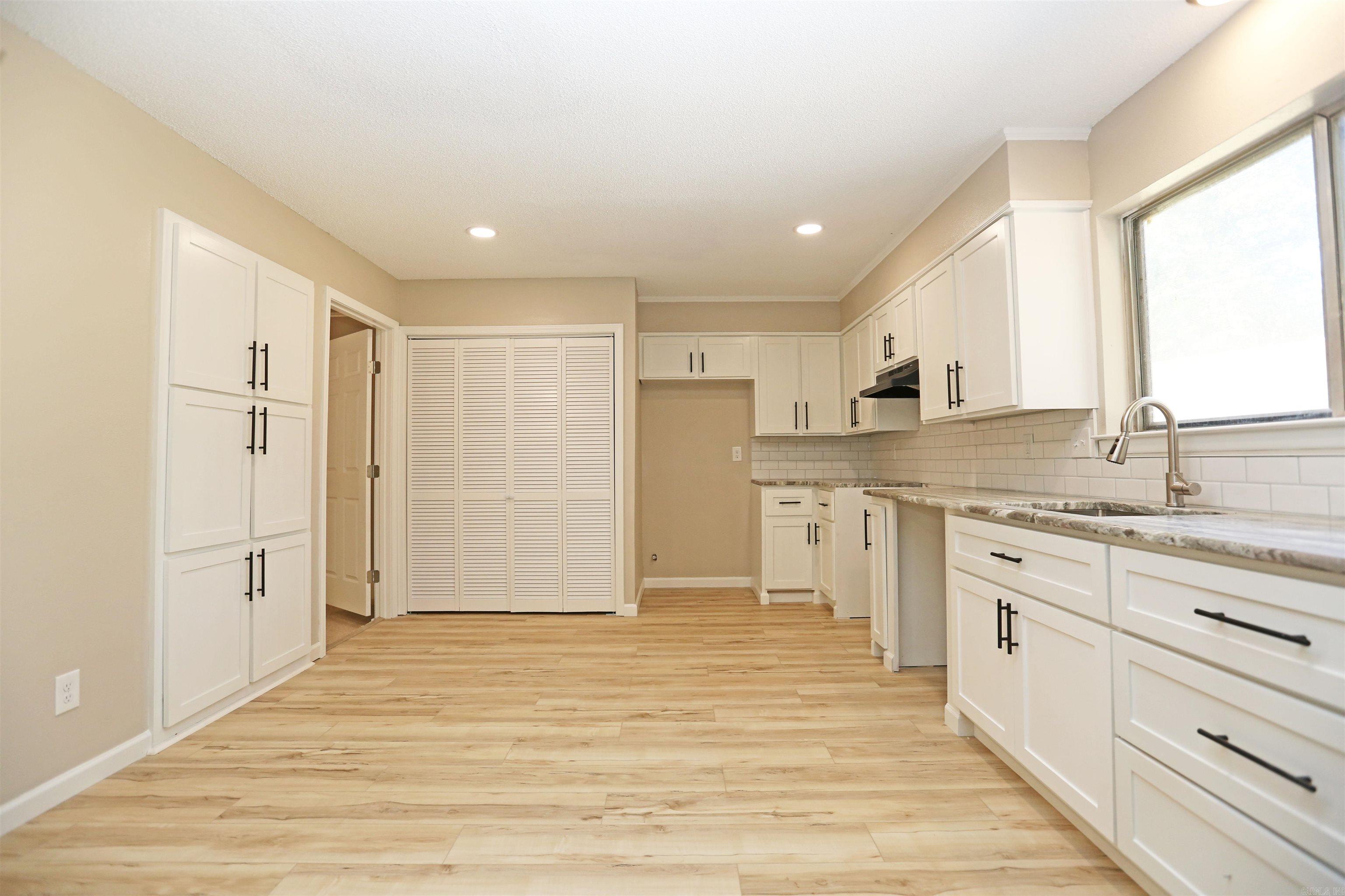 BROADMOOR NORTH - Residential