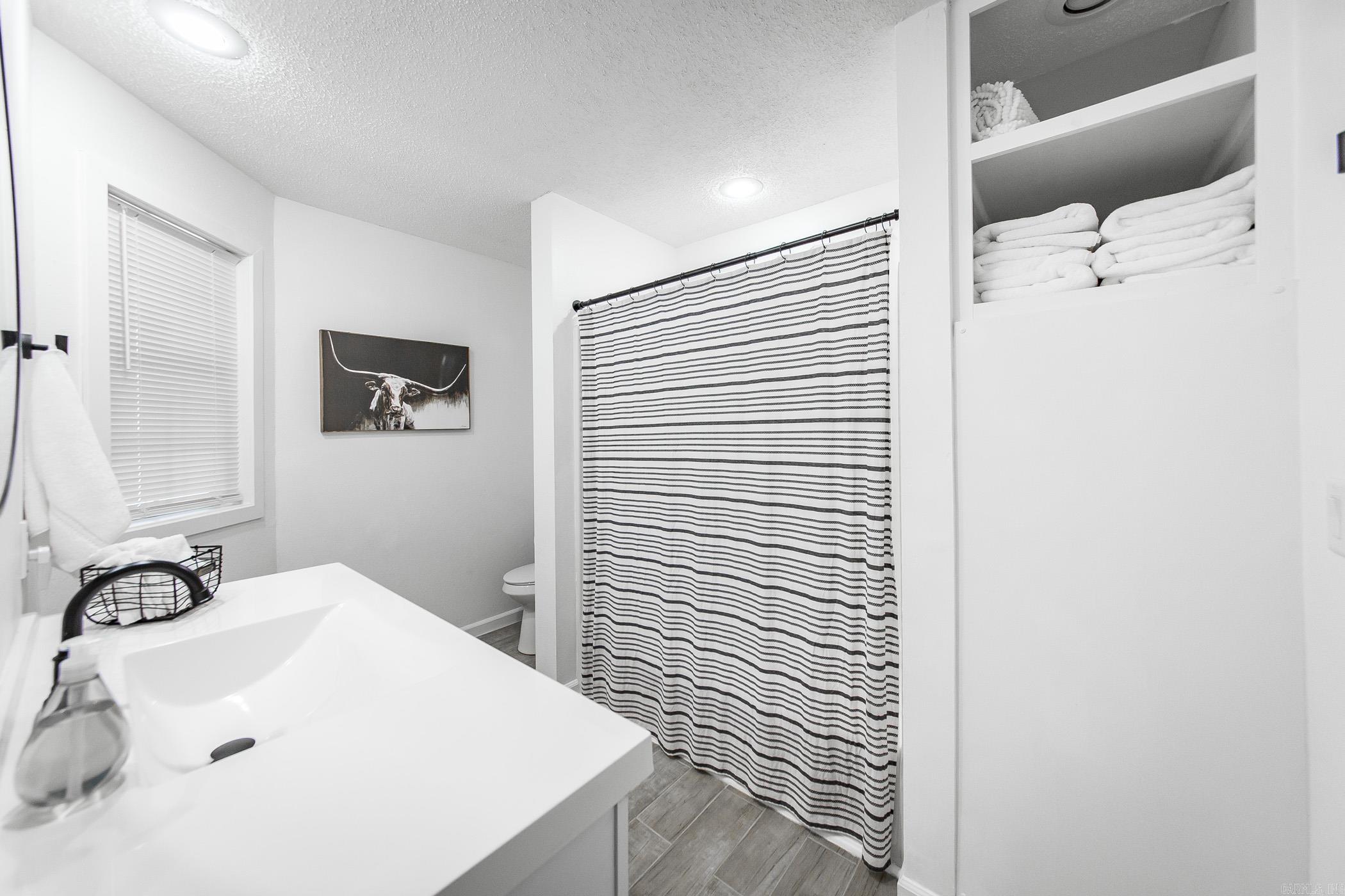 SUMMERHILL PLACE CONDOS - Residential