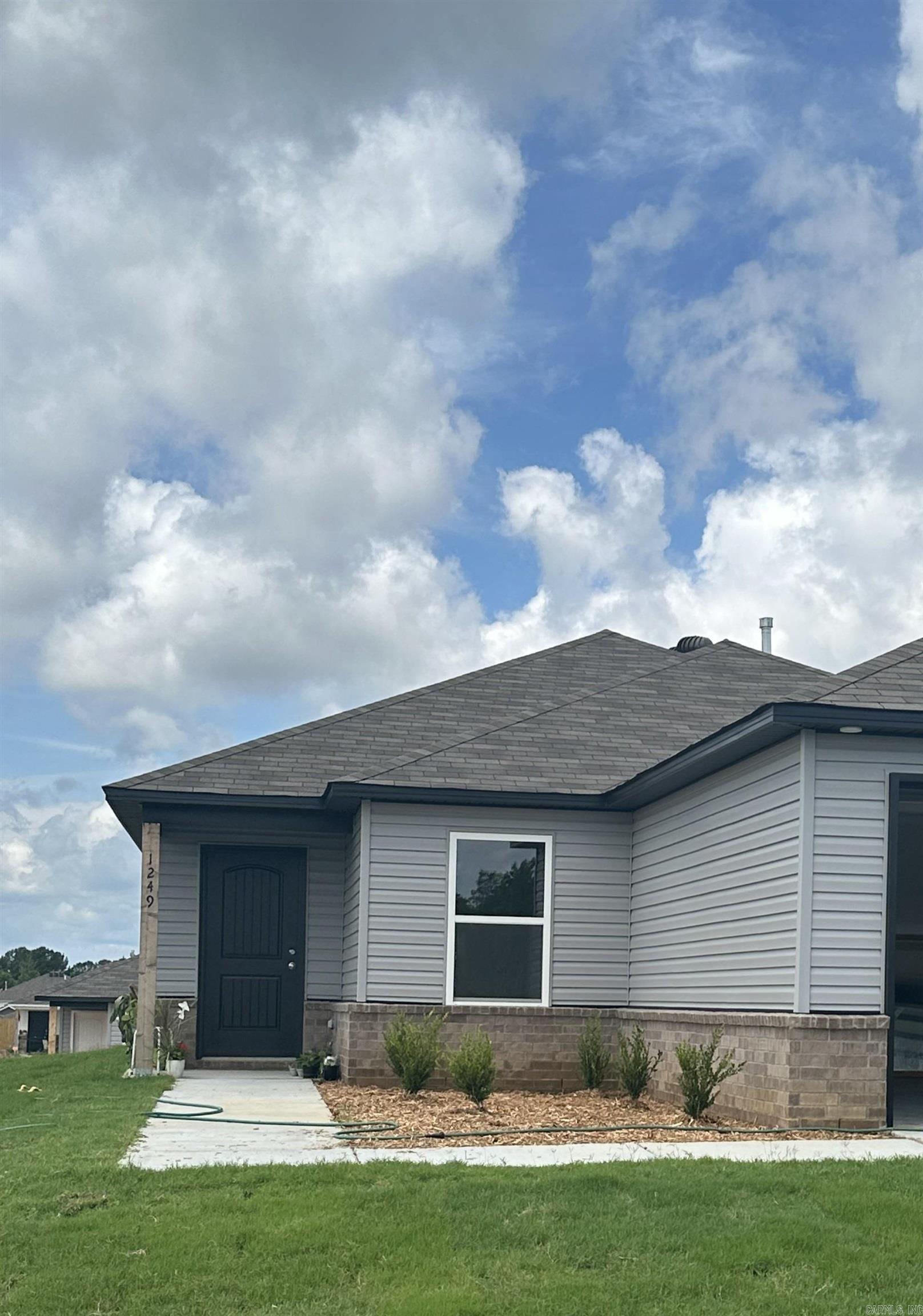 THE MEADOWS - Residential