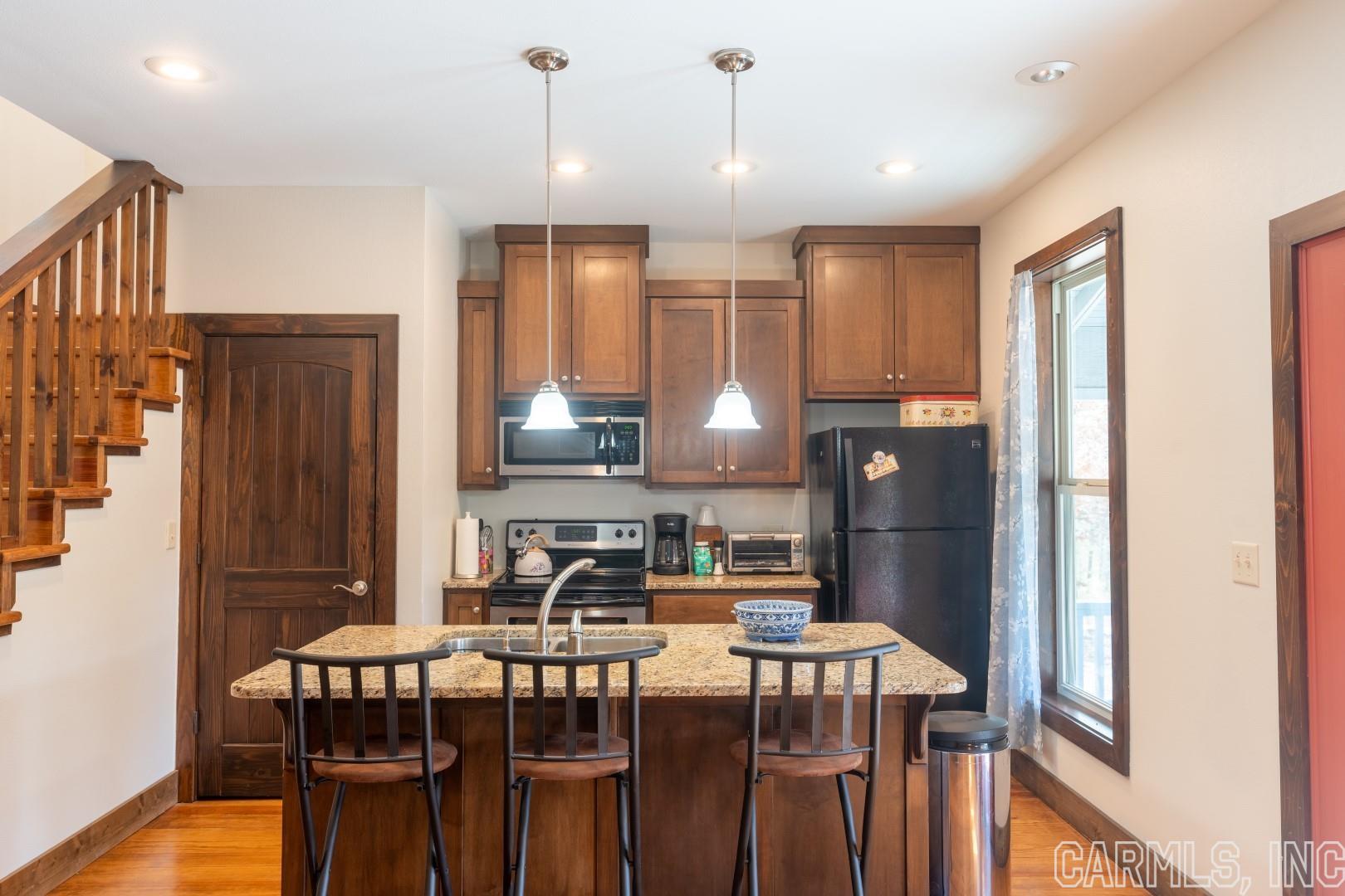 PRIMROSE CREEK - Residential