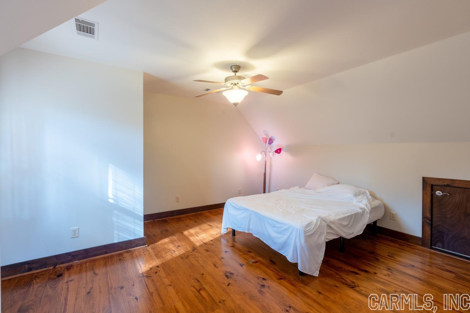 PRIMROSE CREEK - Residential