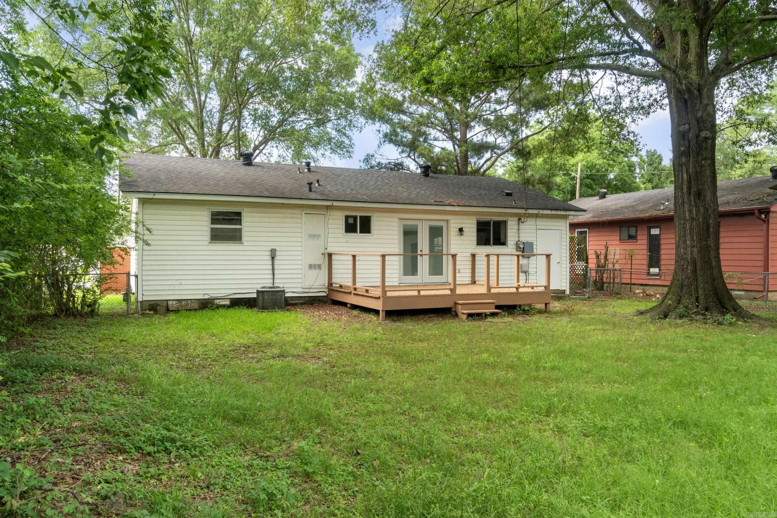 CLOVER HILL PLACE - Residential