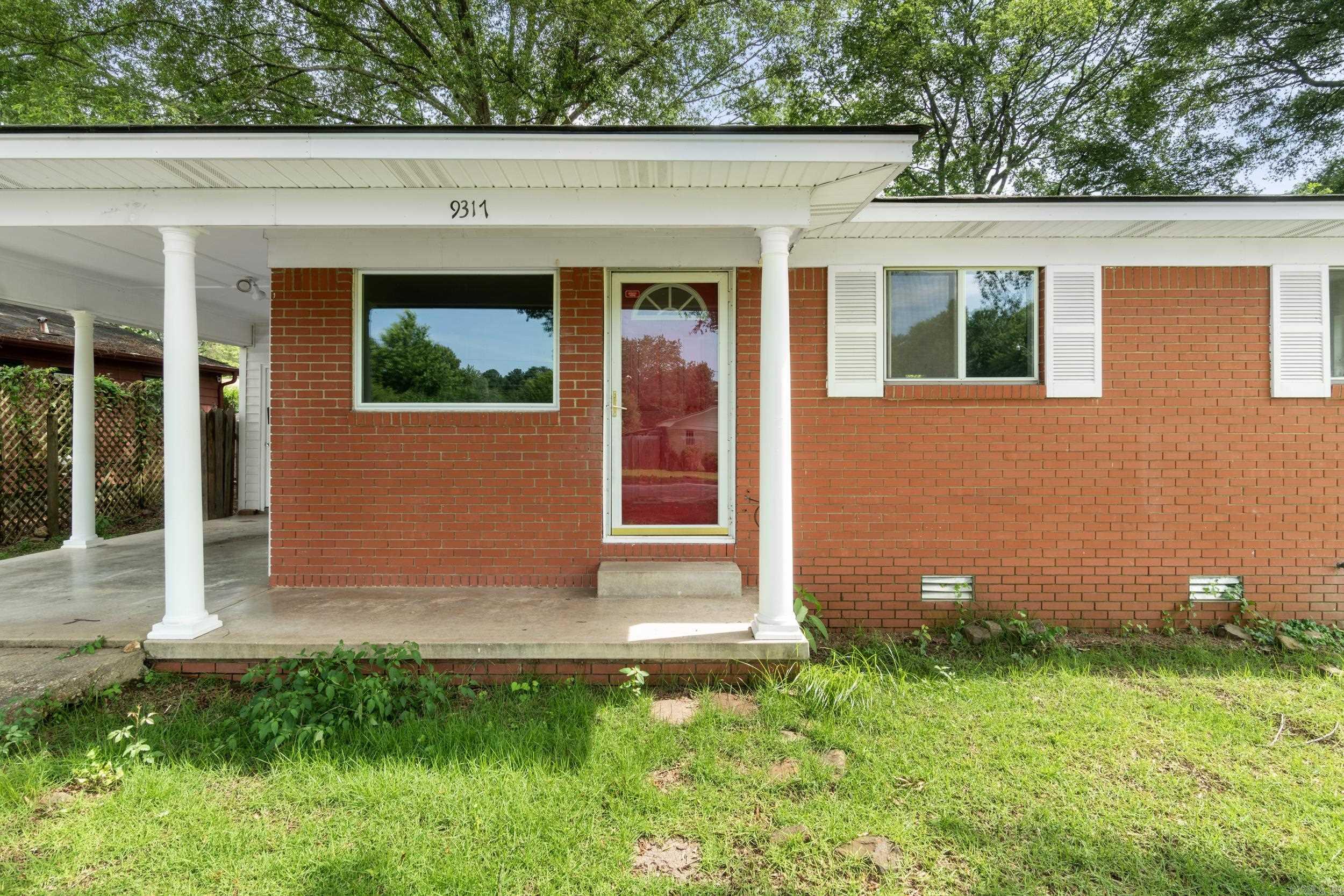 CLOVER HILL PLACE - Residential