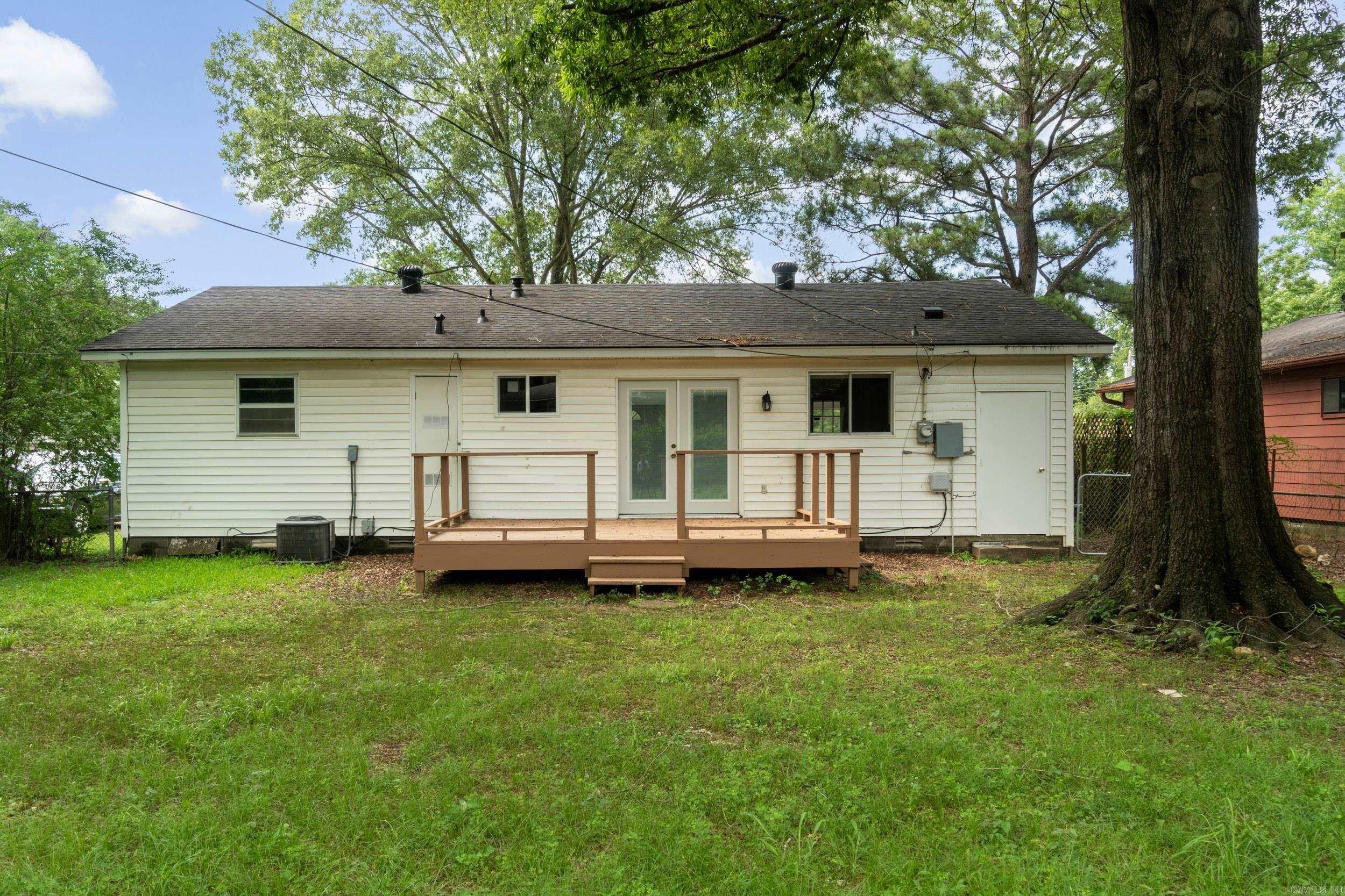 CLOVER HILL PLACE - Residential