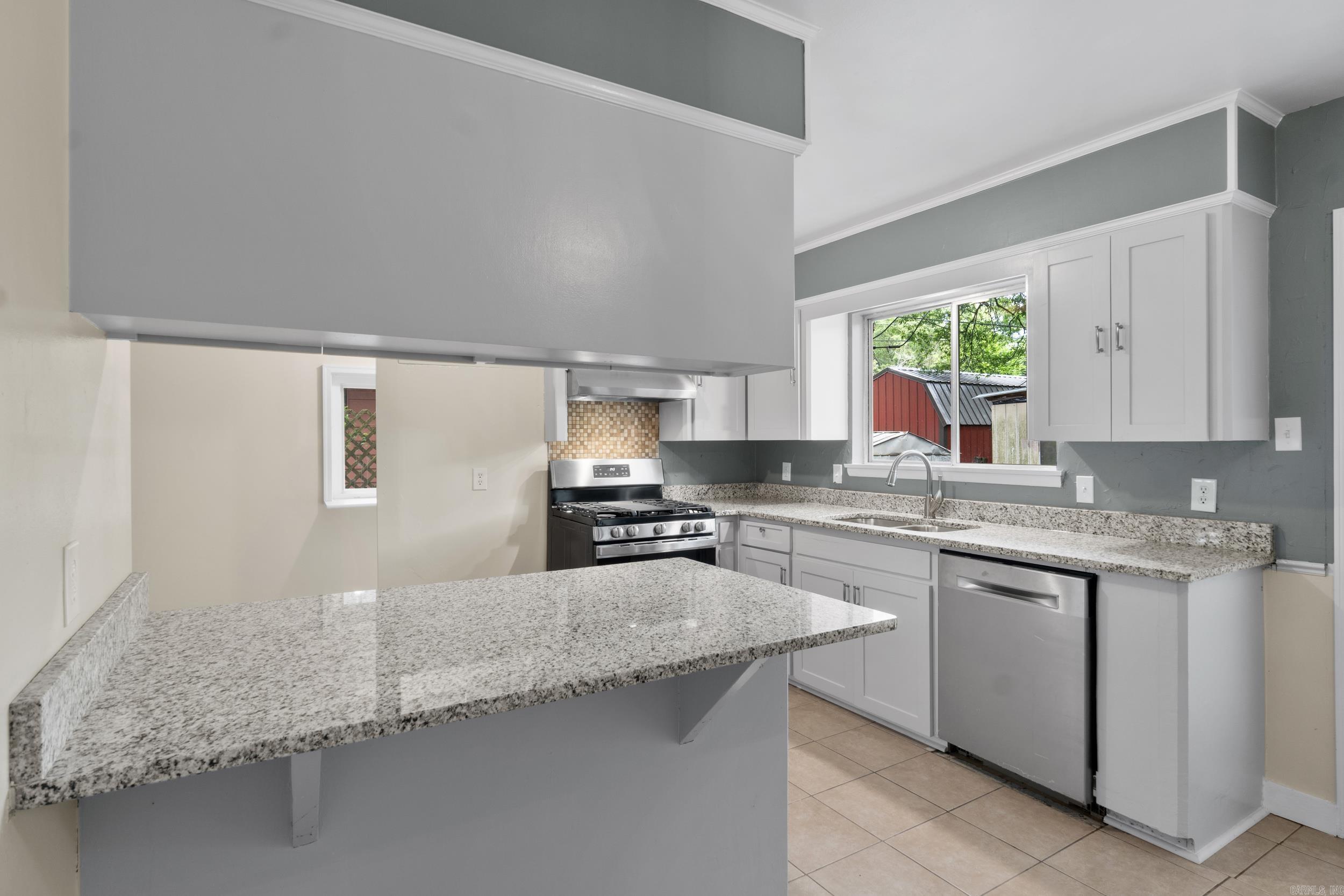 CLOVER HILL PLACE - Residential