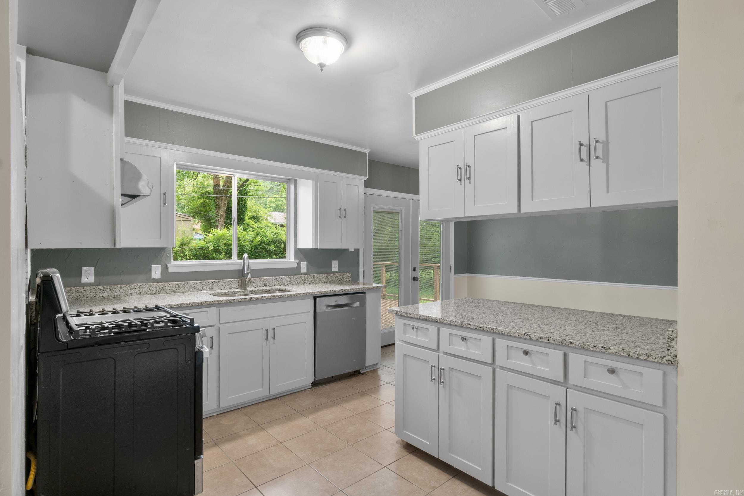 CLOVER HILL PLACE - Residential