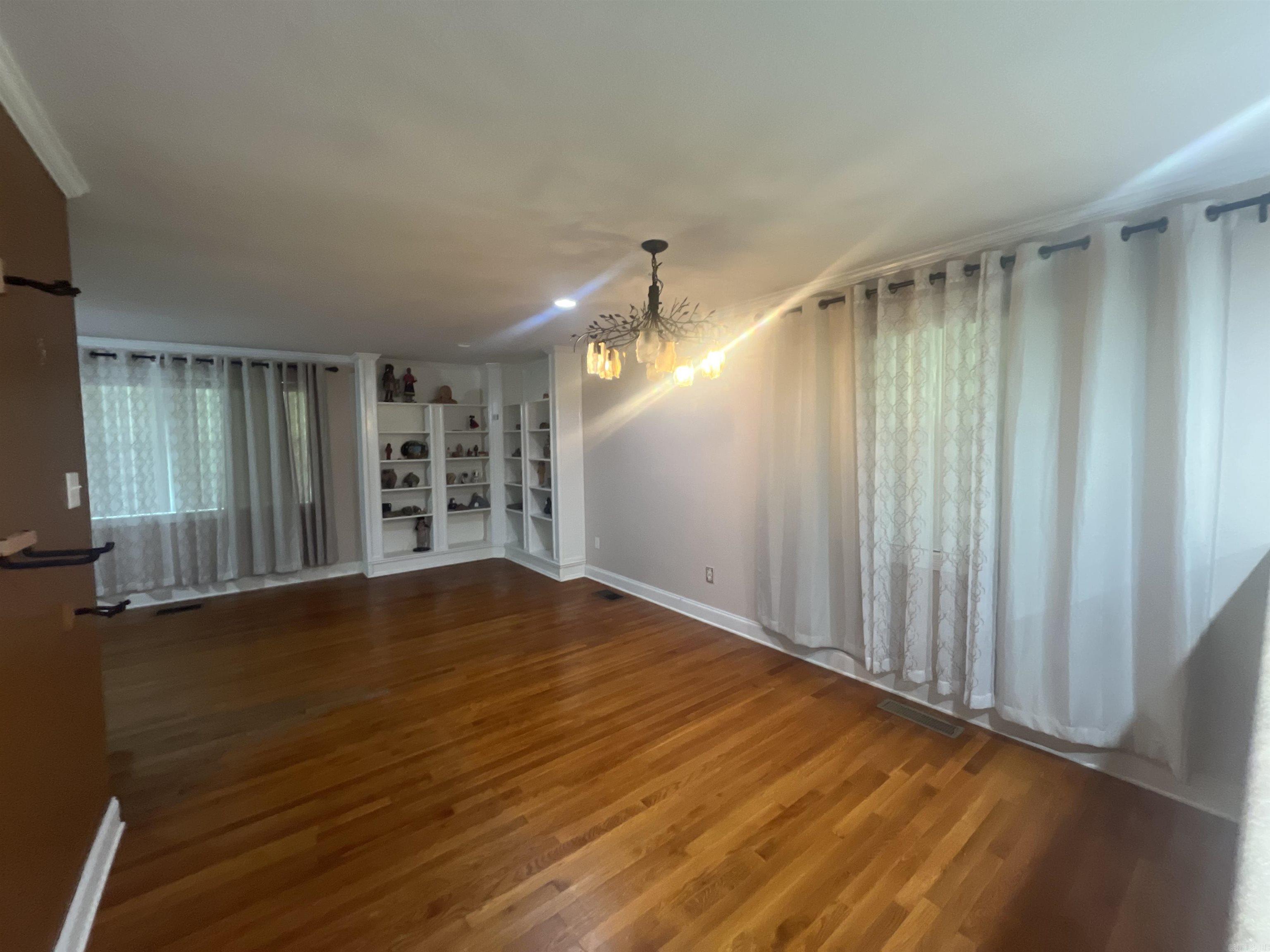 Lund and Hill Origtownmal - Residential